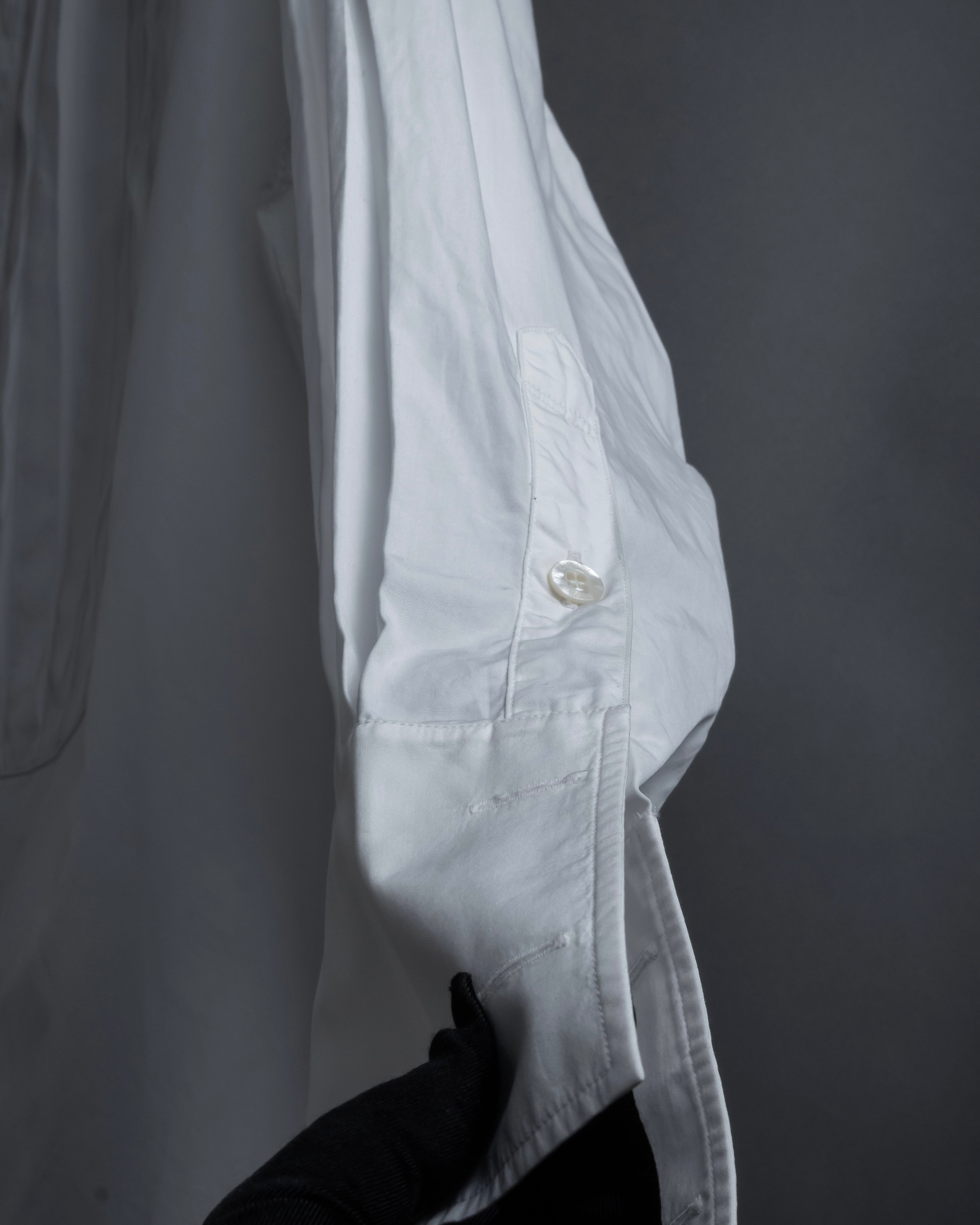 "CHANEL" 96's Spring collection tuck pleats shirt