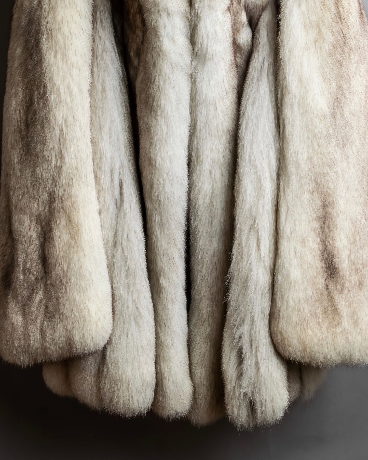 "WINDSOR" Fox fur 5 hooks gradient color jacket