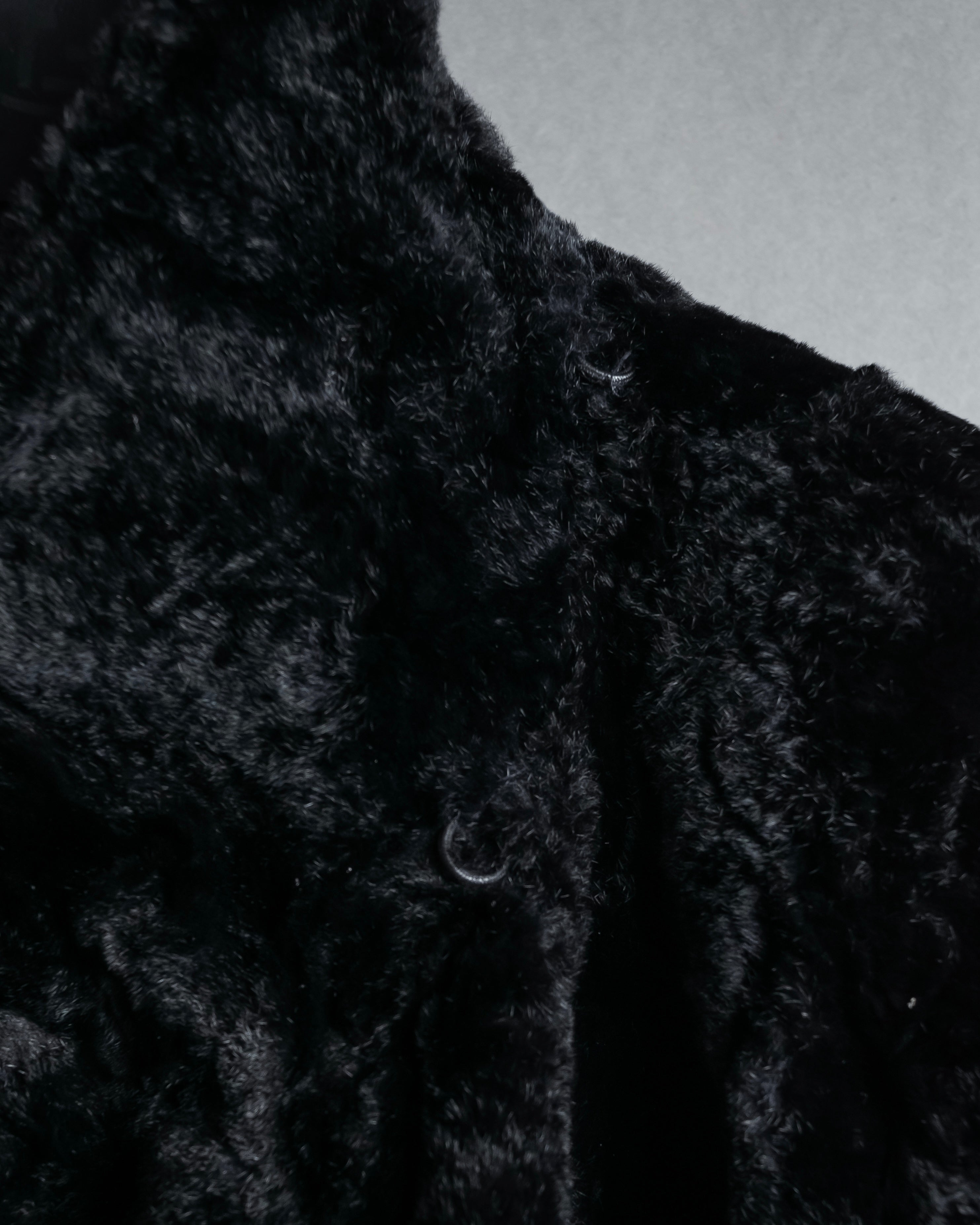 -SPECIAL- "FENDI" 90s Karl Lagerfeld-era lattice fur cape