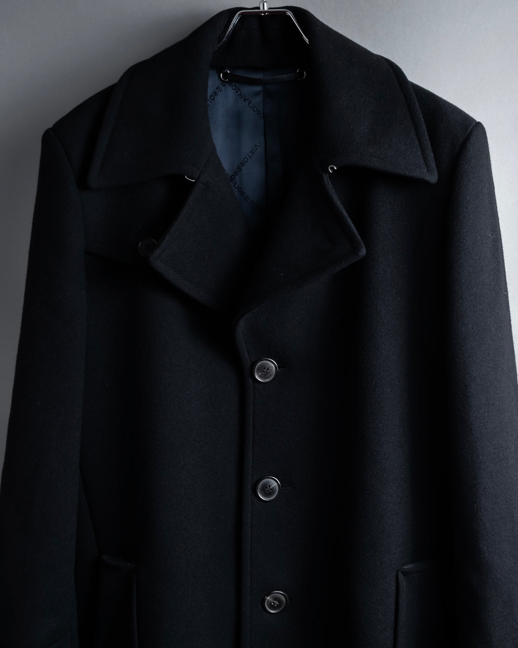 "VIKTOR&ROLF" Sculptural lapel melton coat