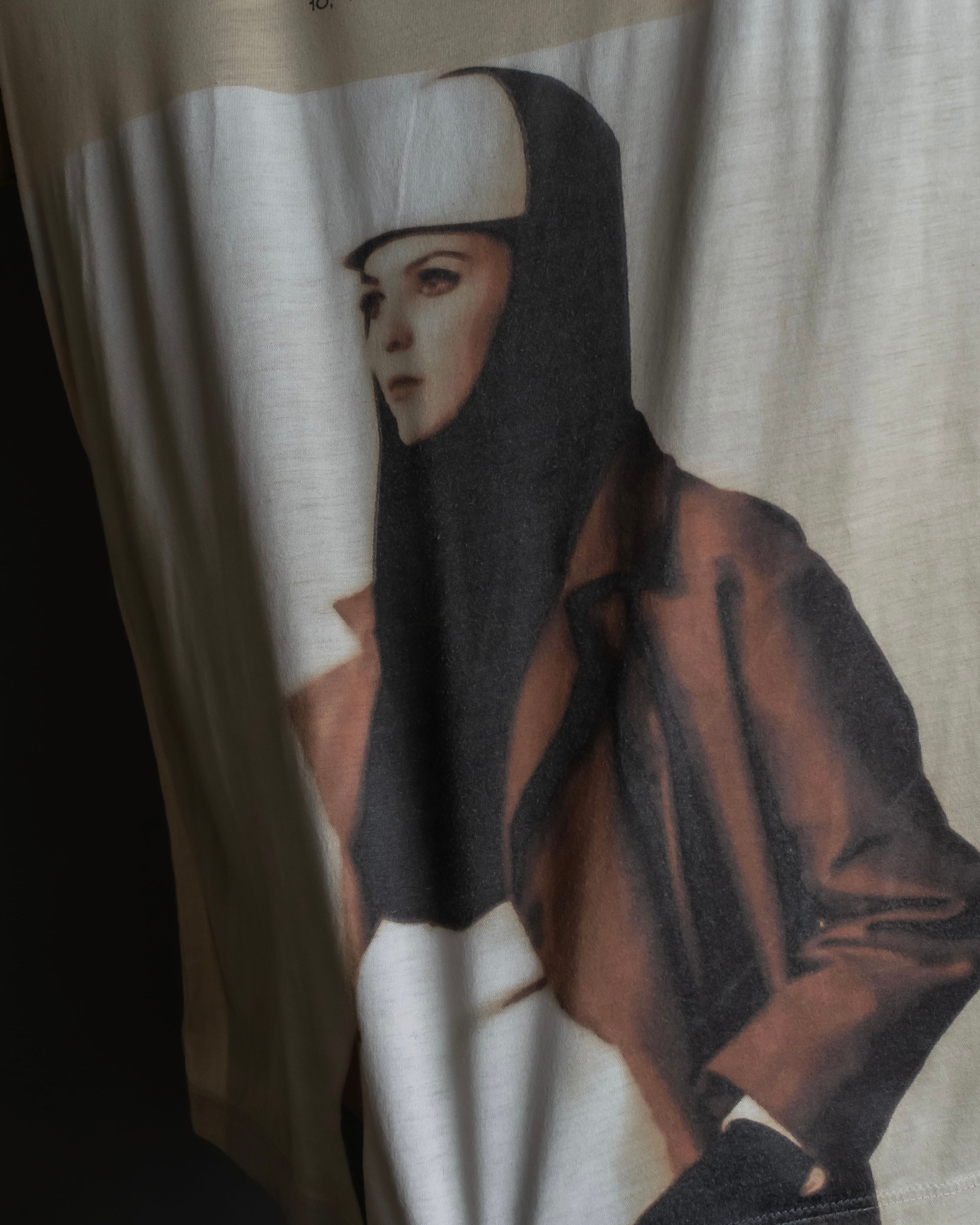 "BALENCIAGA" Painting graphic logo engraved T-shirt