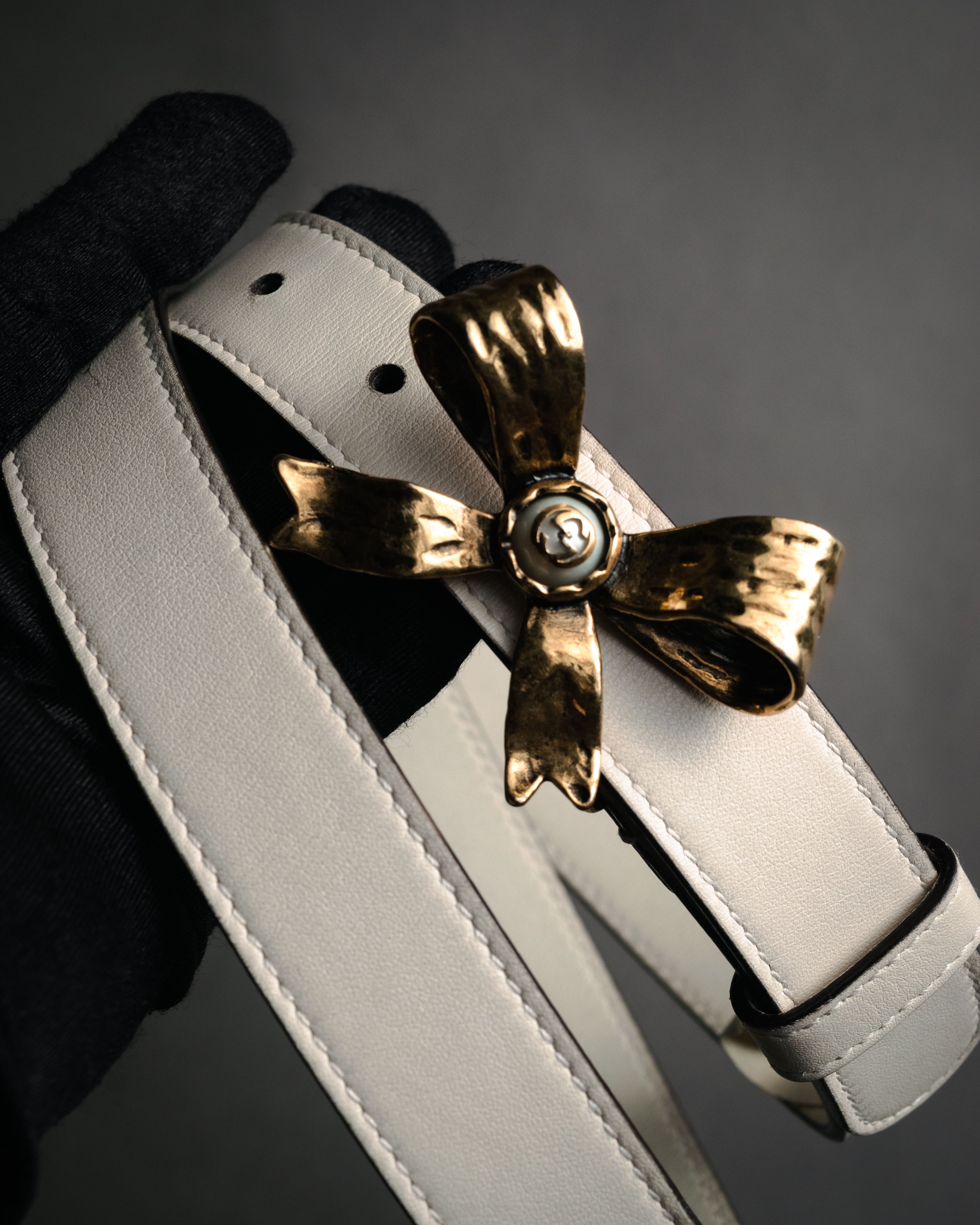 –SPECIAL– “GUCCI” Michele period Ribbon pearl embellished leather belt