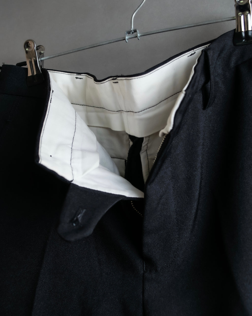 "COMME des GARCONS HOMME PLUS" 19SS Cut-off design slacks