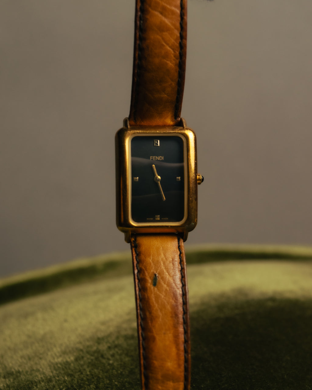 “FENDI” 80’s-90’s Rectangular quartz leather watch