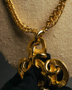 -SPECIAL- “Lucien Piccard” 70’s-80’s Gold tone cross pendant necklace