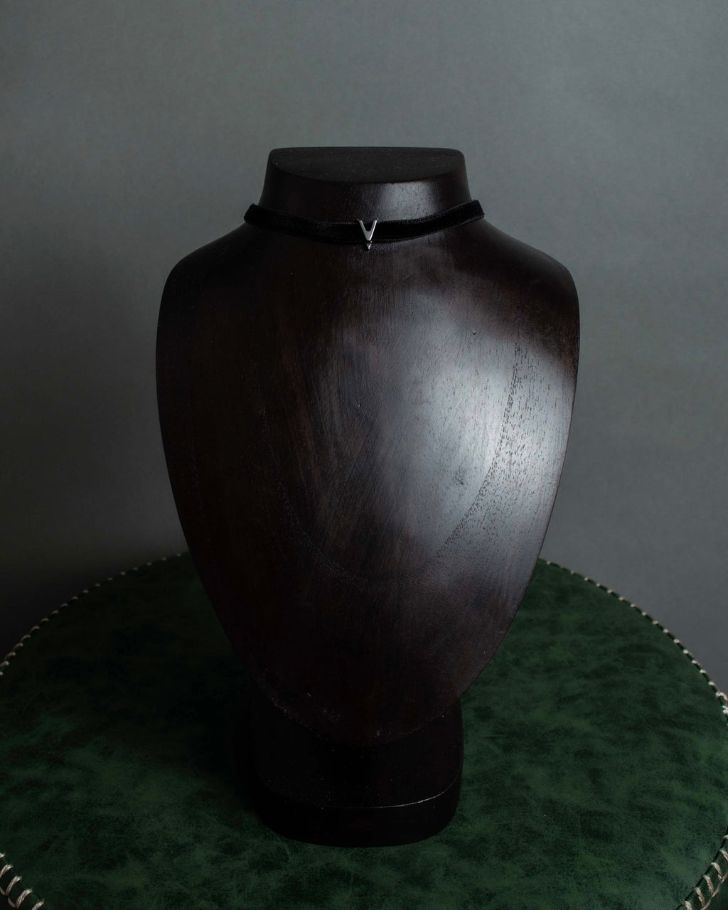 "DIOR" Velvet ribbon design star motif choker