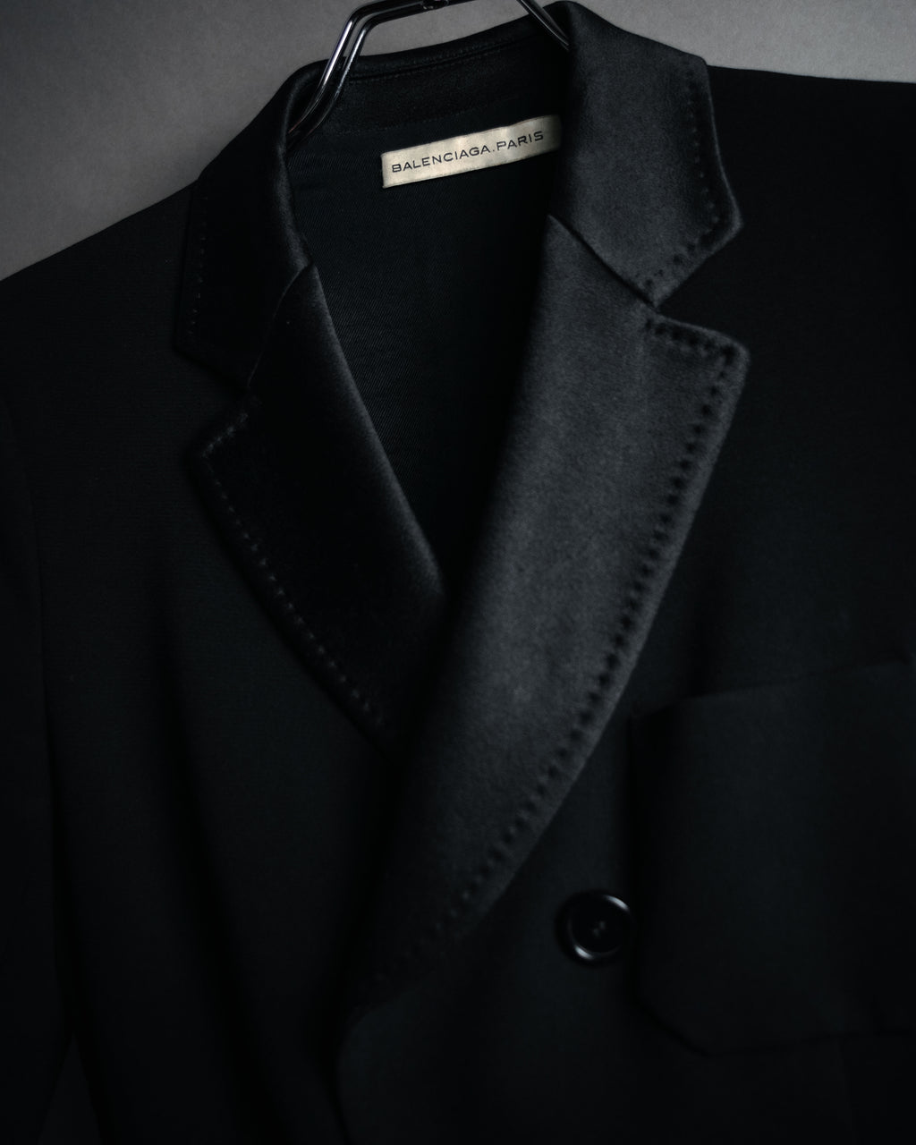 –SPECIAL– “BALENCIAGA” 2006-2012 Sculpted smoking jacket