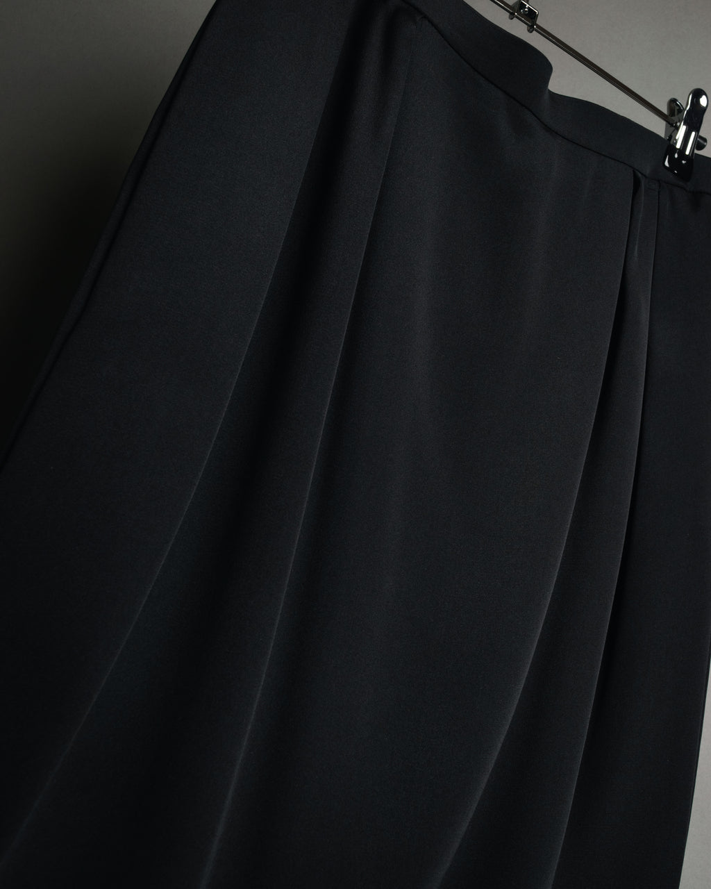 “Christian Dior” 80’s-90’s Silk draped long skirt