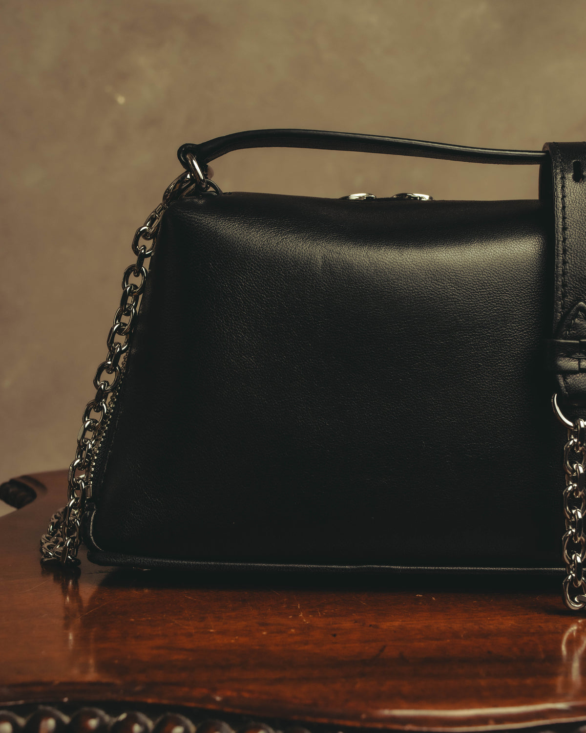 –SPECIAL– “Maison Margiela” 2024-25 Glam slam embroidered trapezoid leather bag