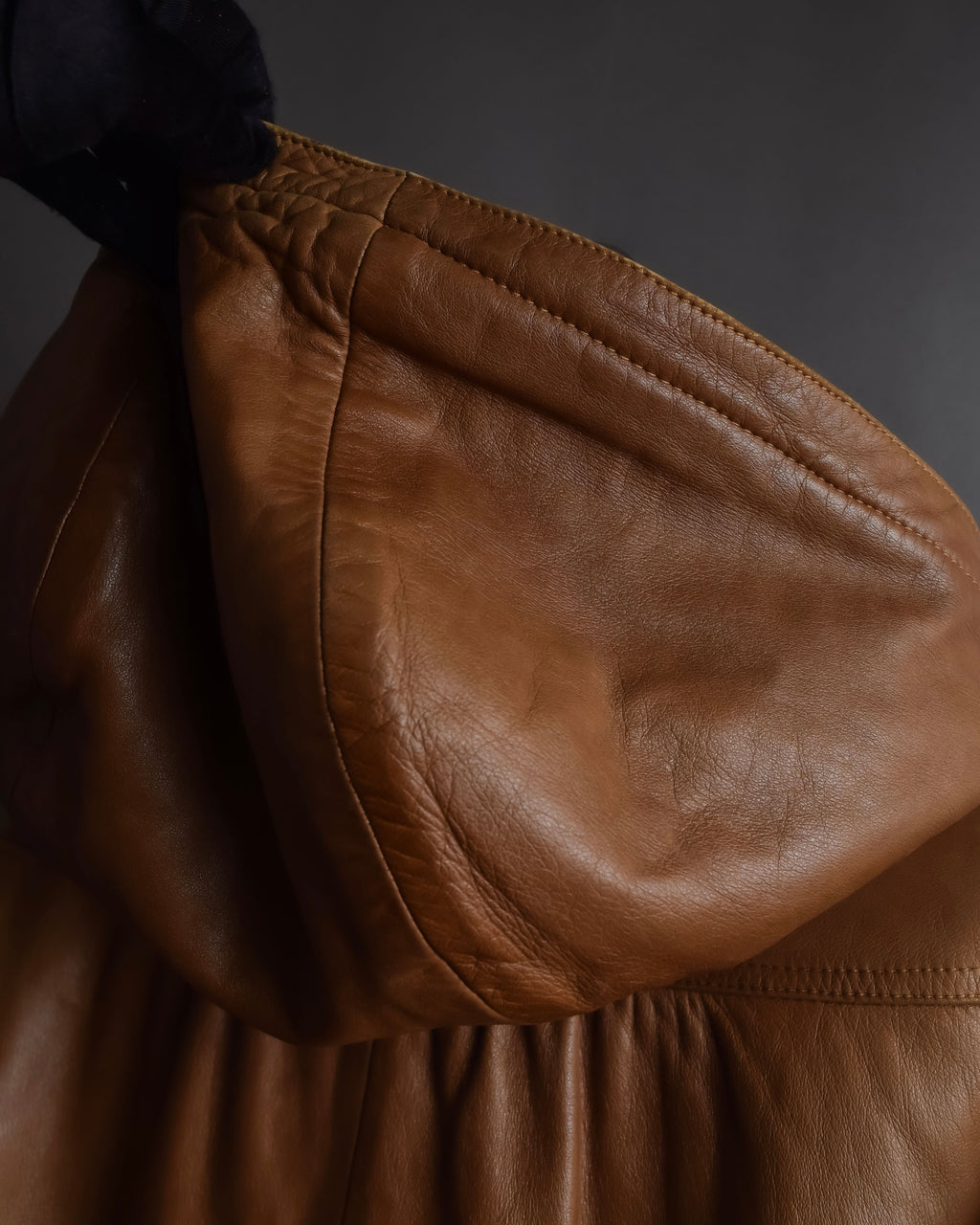 "LOEWE" 80-90's Vintage texture leather zip hoodie