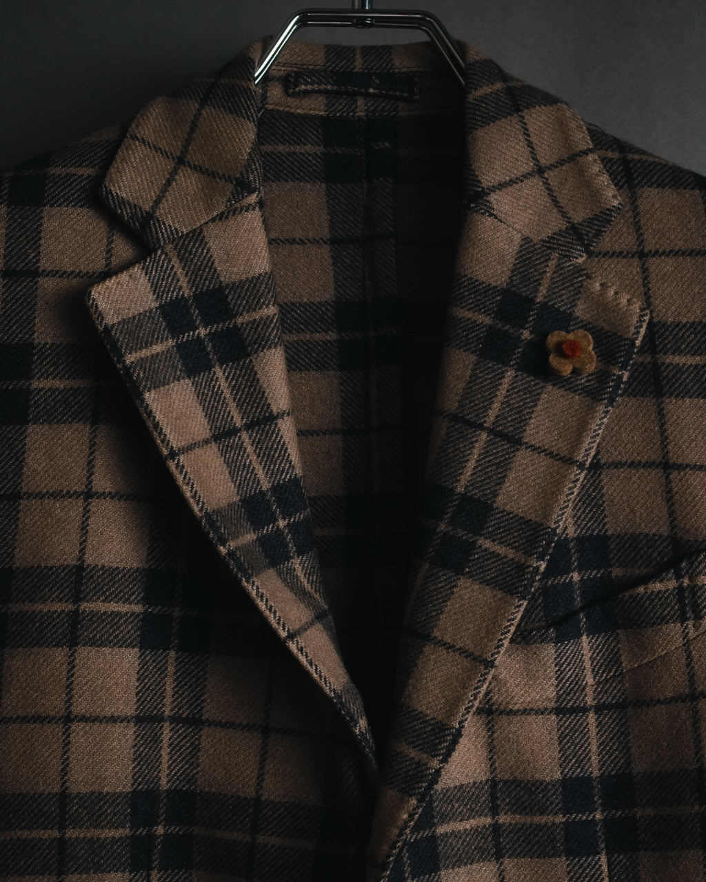 "LARDINI" Checked three-button soft-shoulder tailored jacket