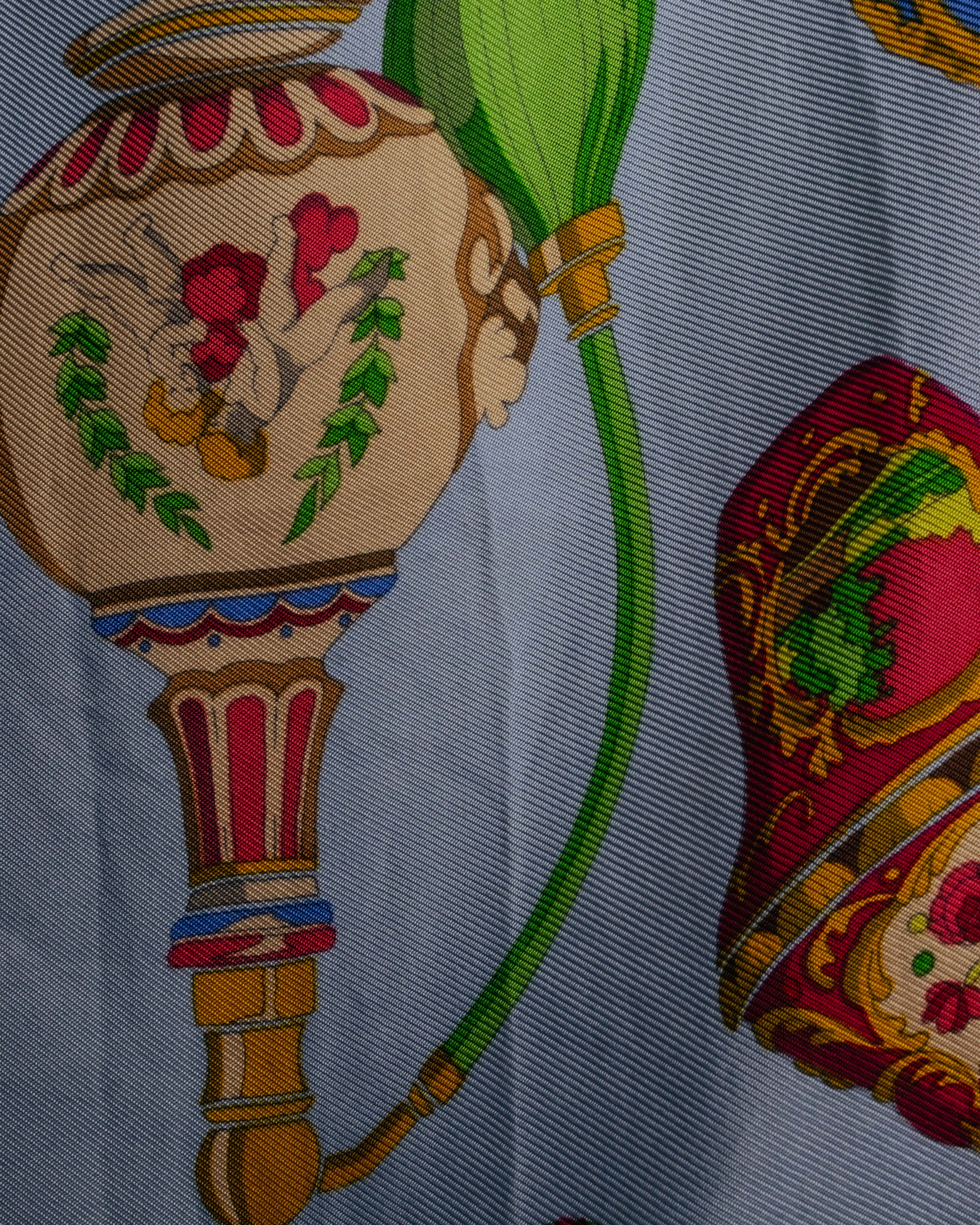 "GUCCI" 90's-00's Vintage botanical and perfume bottle silk scarf