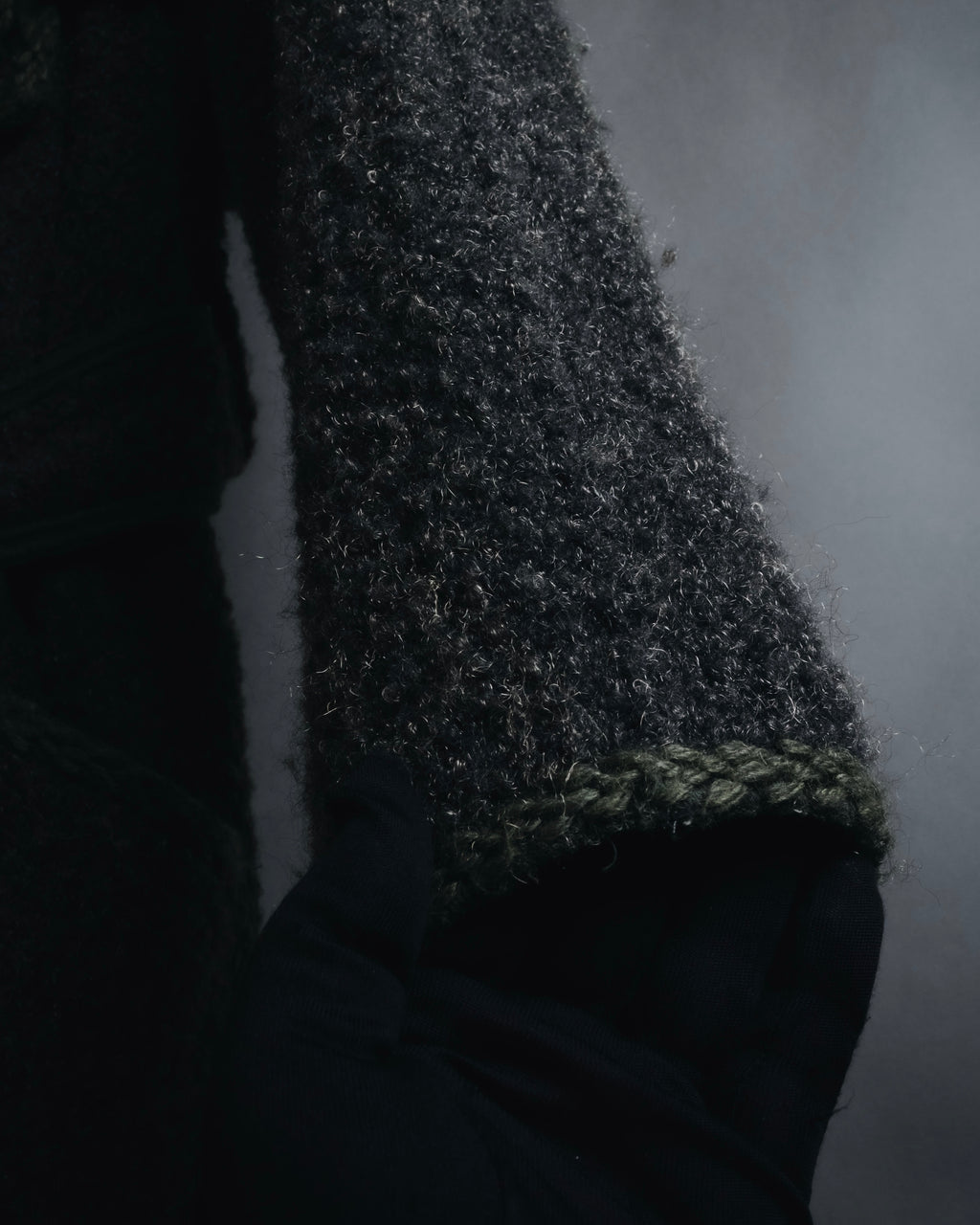 –SPECIAL– "FENDI"
Late 80s-early 90s oversized pile wool wrap coat