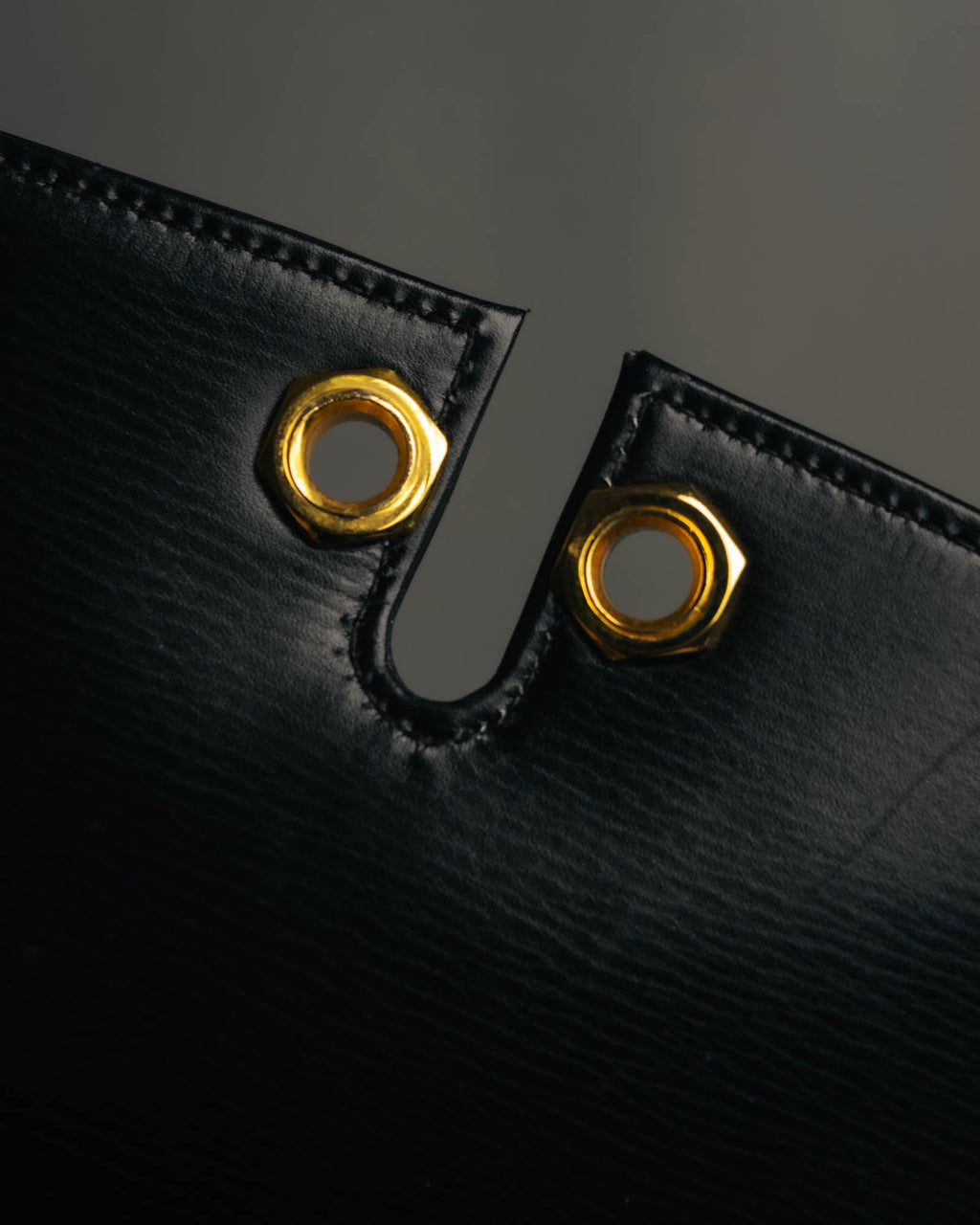 “GUCCI” 80’s-90’s Rope clasp leather shoulder bag