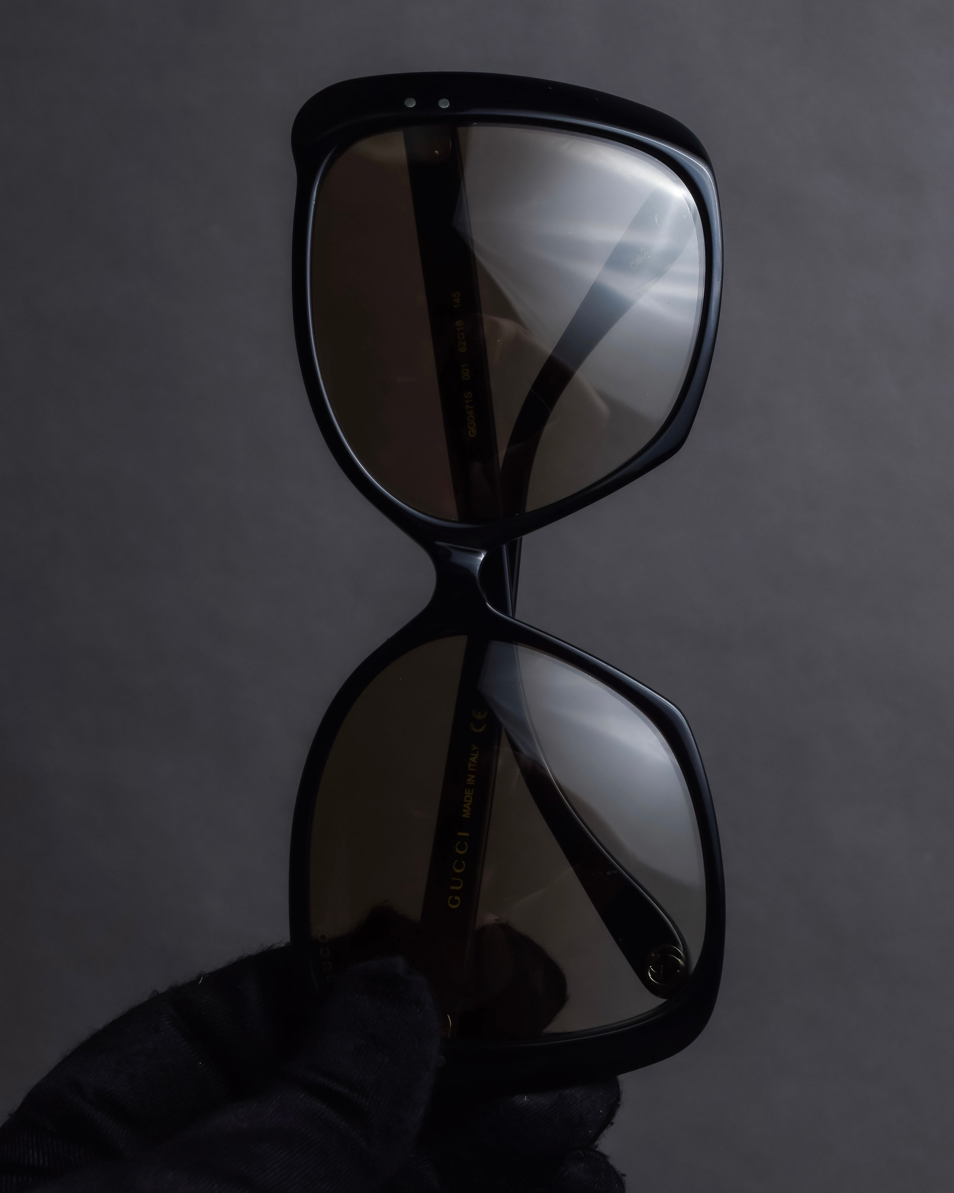 "GUCCI" Butterfly frame oversized shaped sunglasses