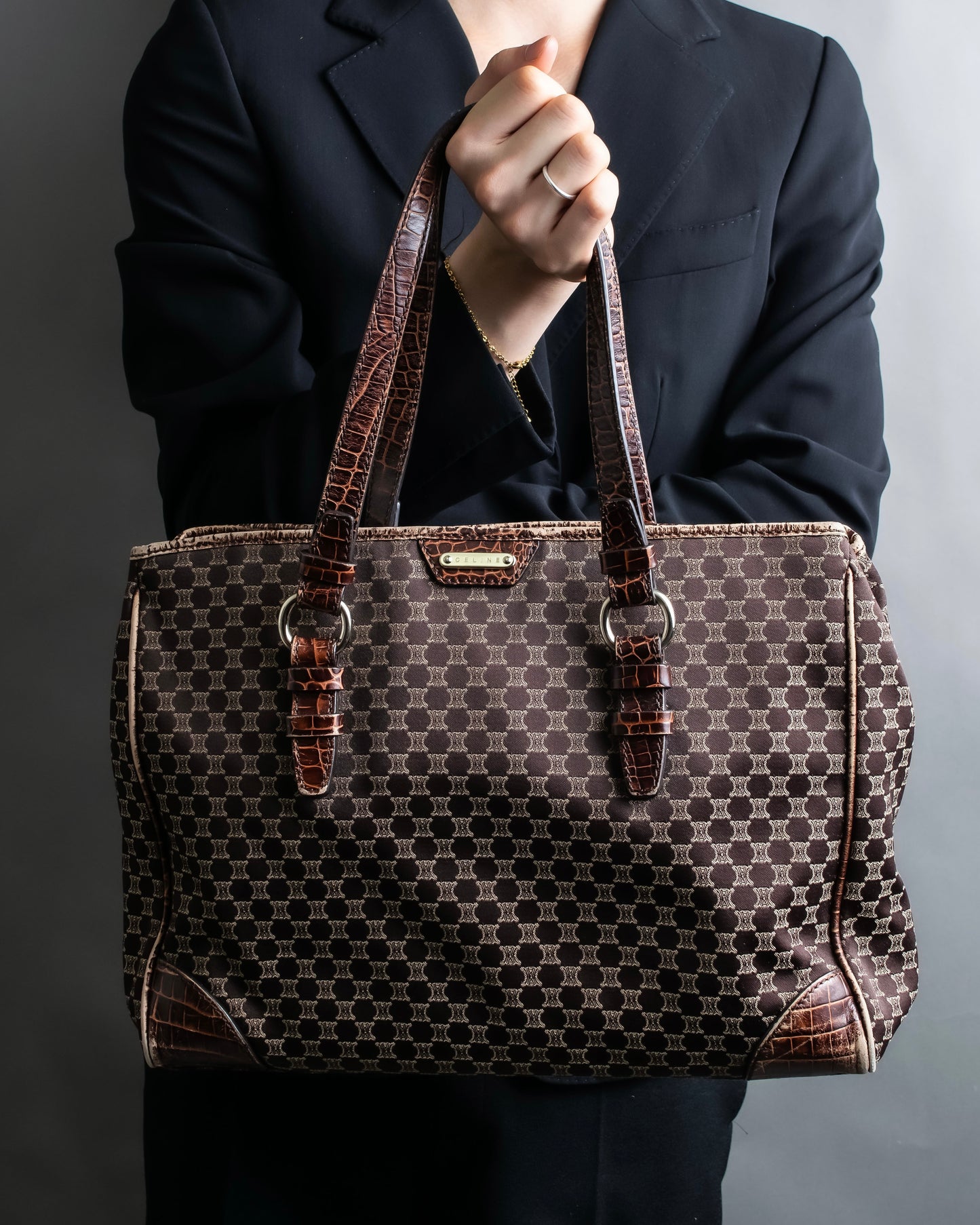 "CELINE" Macadam pattern crocodile switching one handle bag