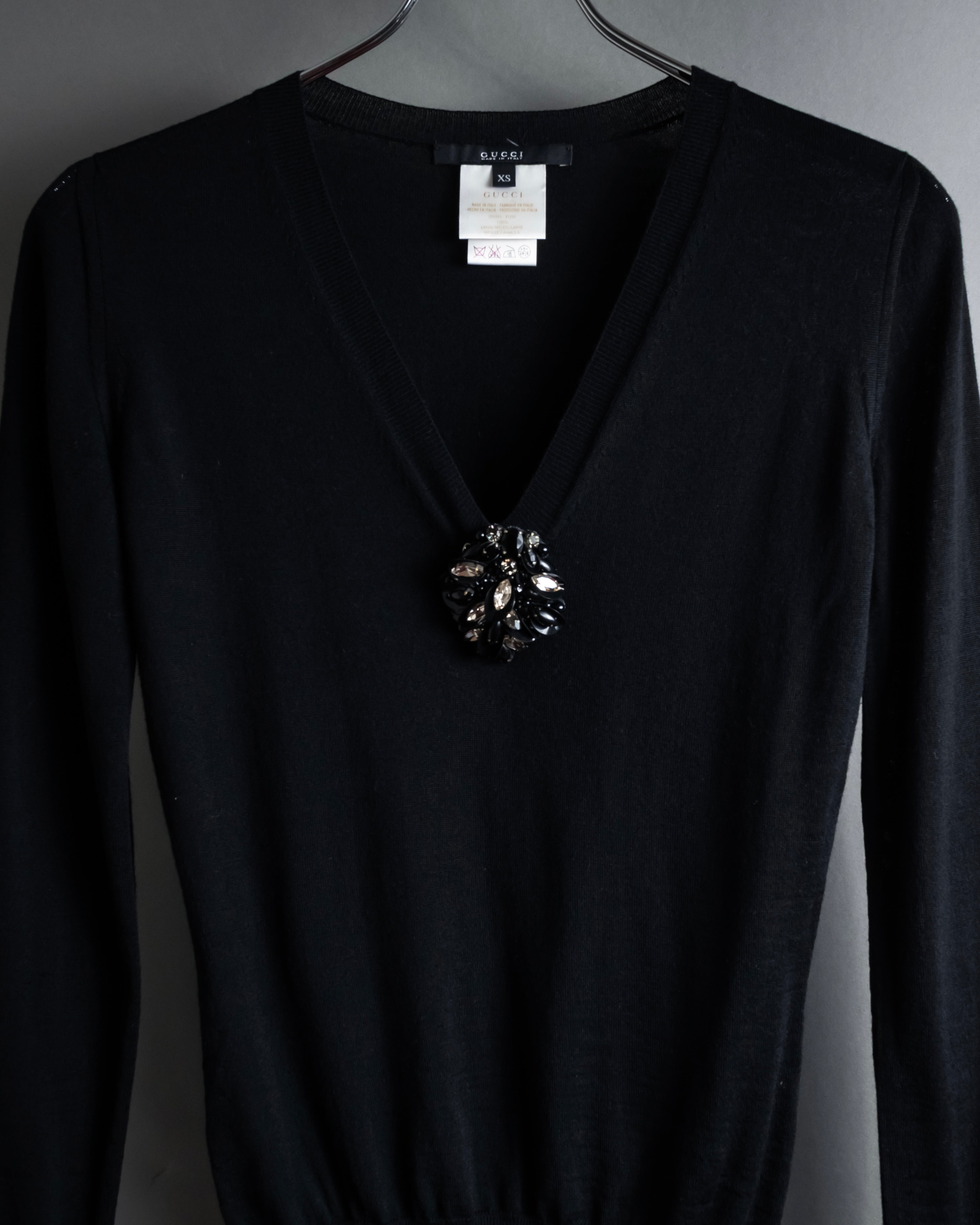 "GUCCI" Embellished v neck jewel knit sweater