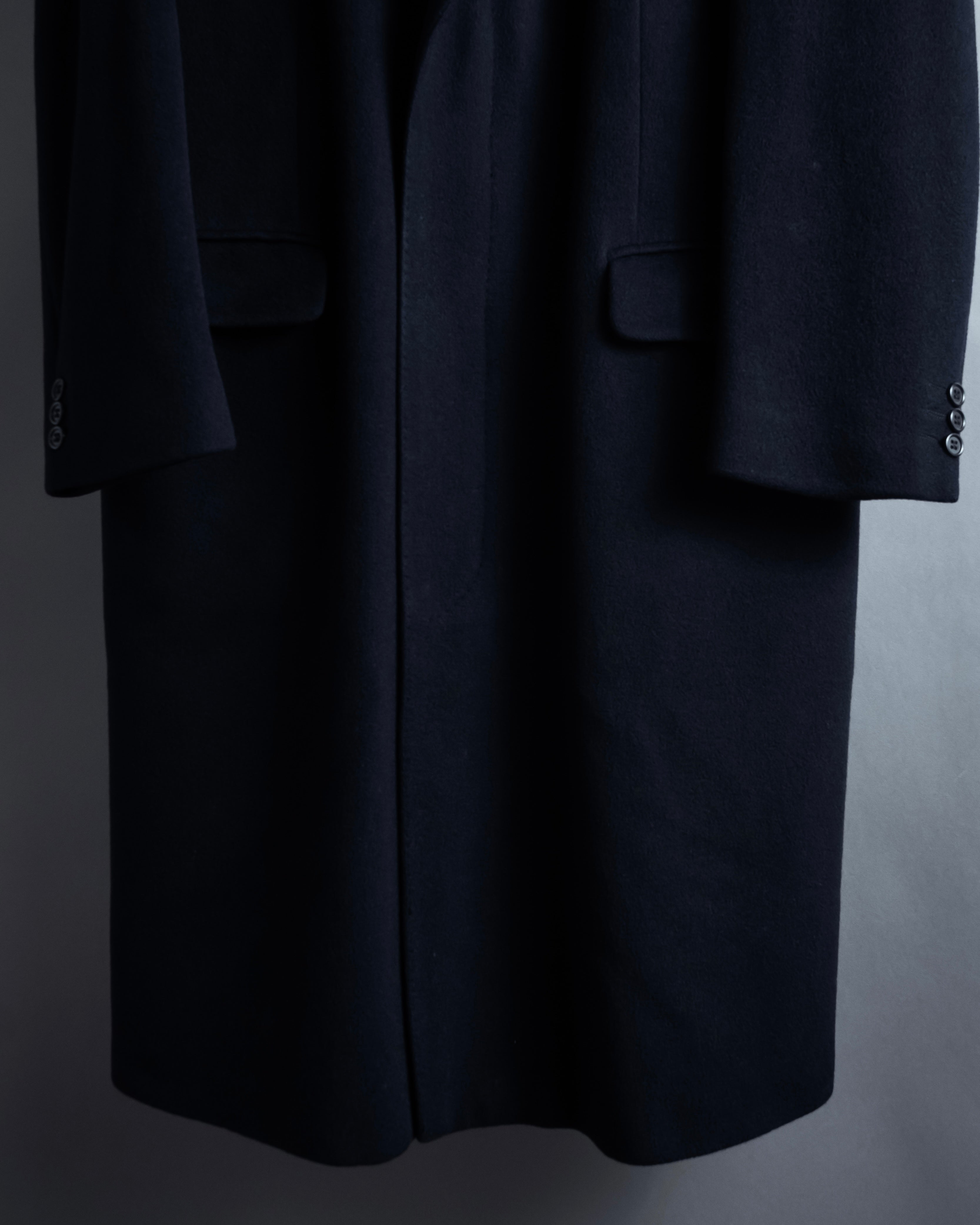 -SPECIAL- "BURBERRYS" 1980-1990's 
Classically tailored oversized 100% cashmere chester coat
