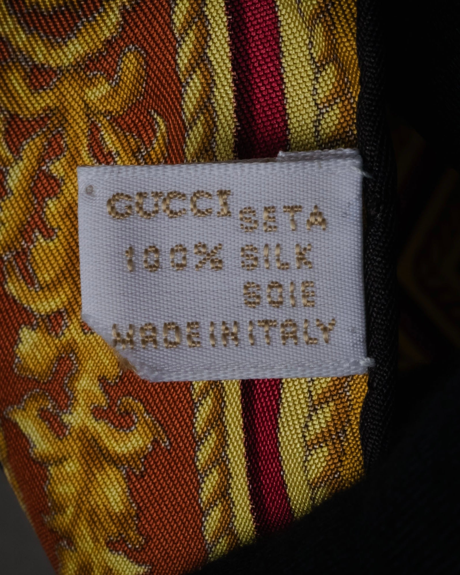 “GUCCI” 90’s-00’s Chair motif silk scarf