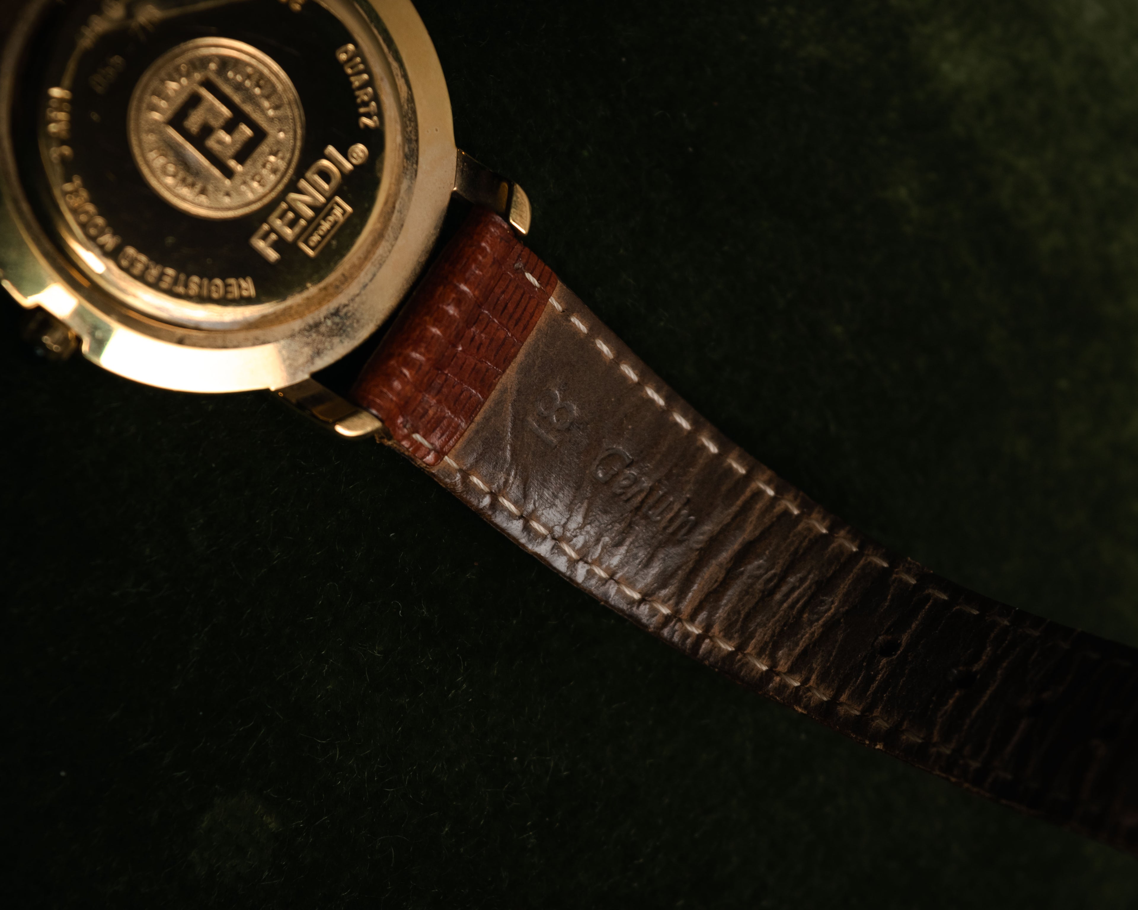 “FENDI” 90’s Swiss made round dress watch