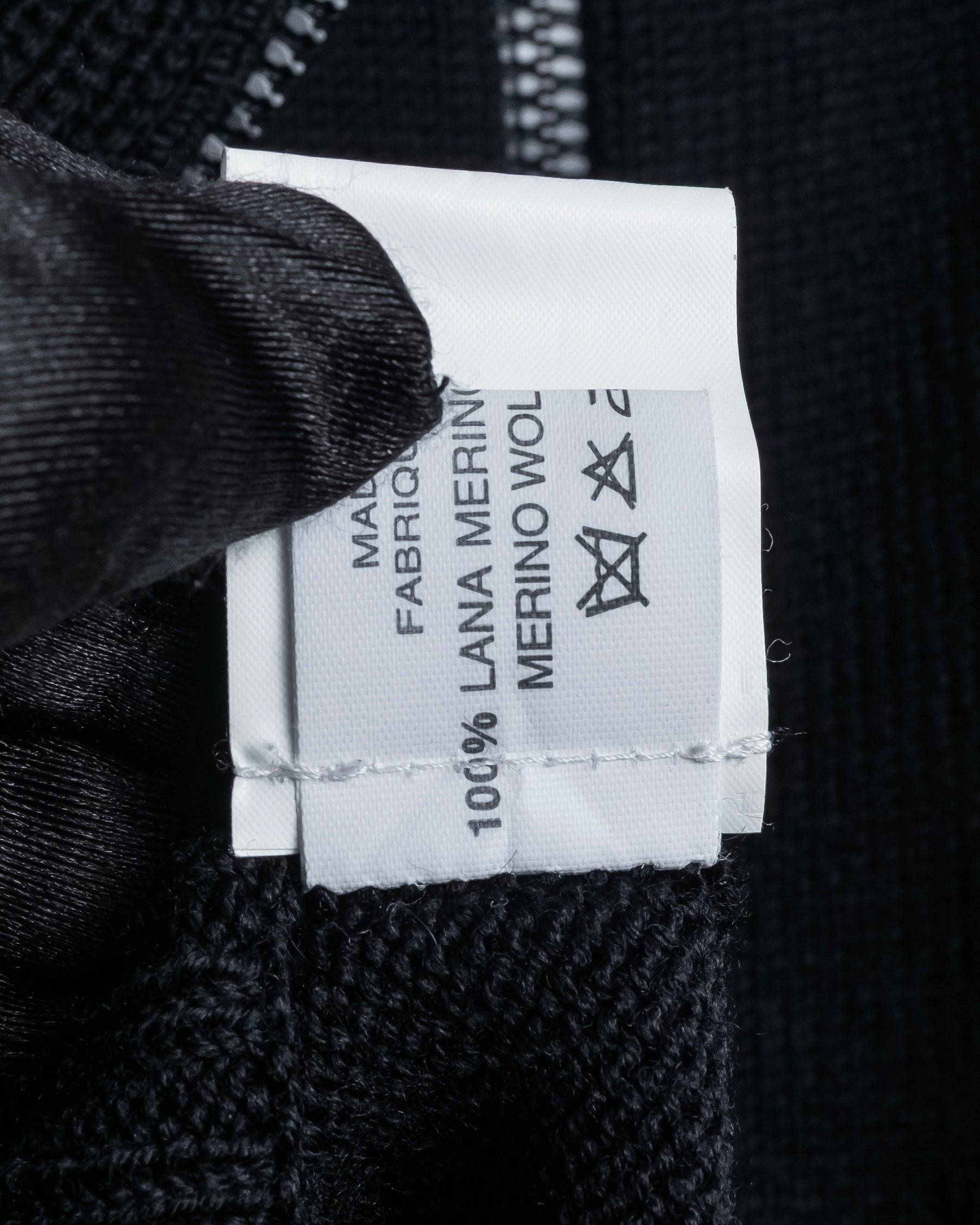 "FENDI" Raglan sleeves short length zip-up knit