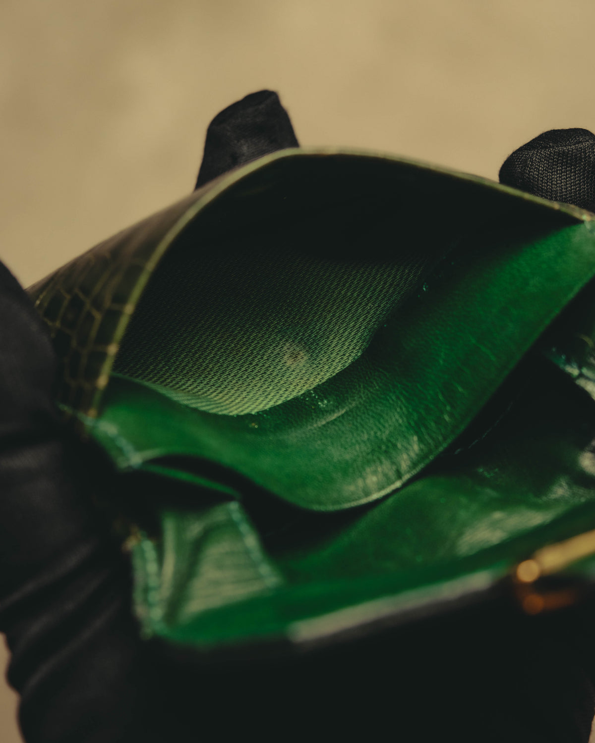 "Yves Saint Laurent" 80's Dark green crocodile compact wallet