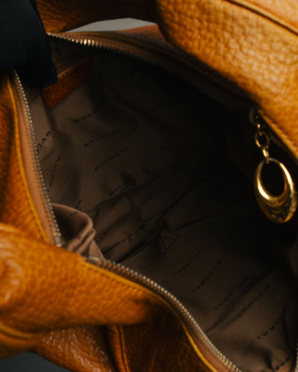 “BVLGARI” 90’s-00’s crescent leather hobo bag