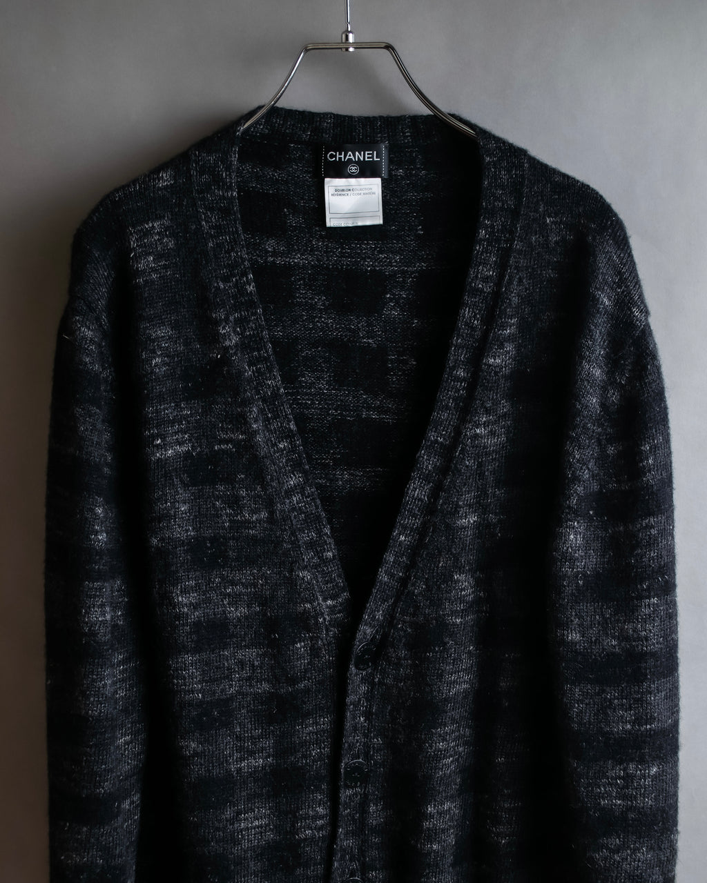 "CHANEL" Sample product hairy material light unevenness cardigan
