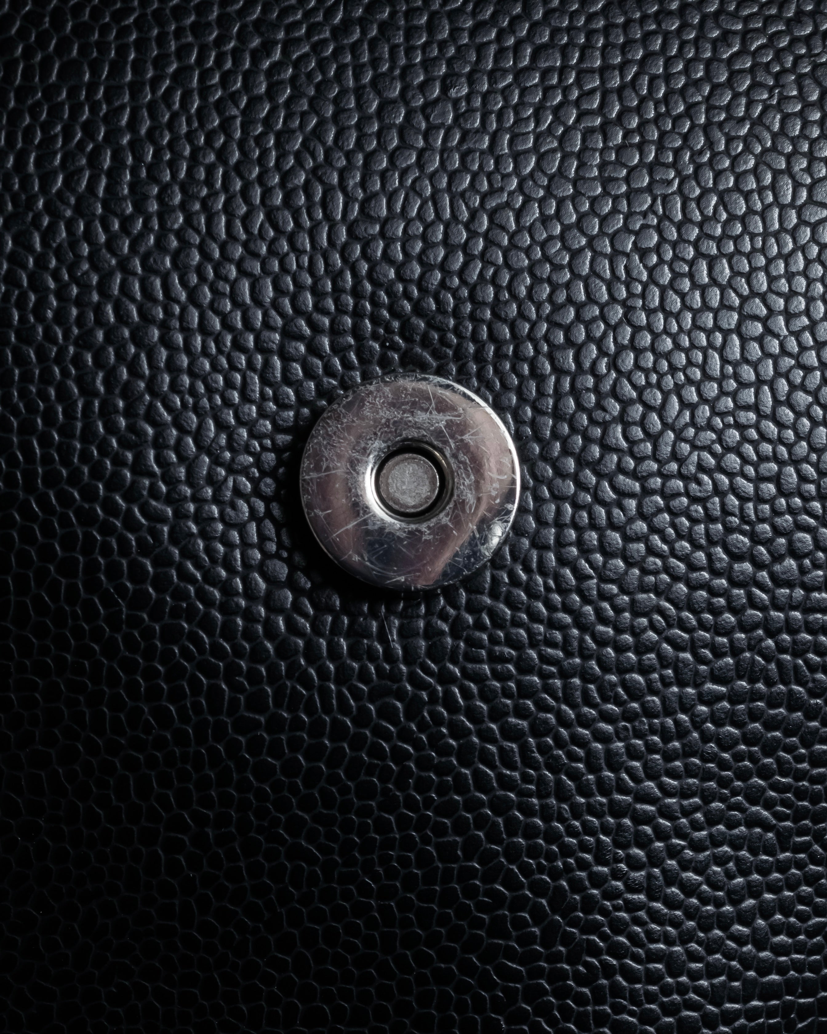 "VALENTINO" Textured leather V tassel chain shoulder bag