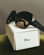"Christian Dior" 10's Oversized quilted temple sunglasses