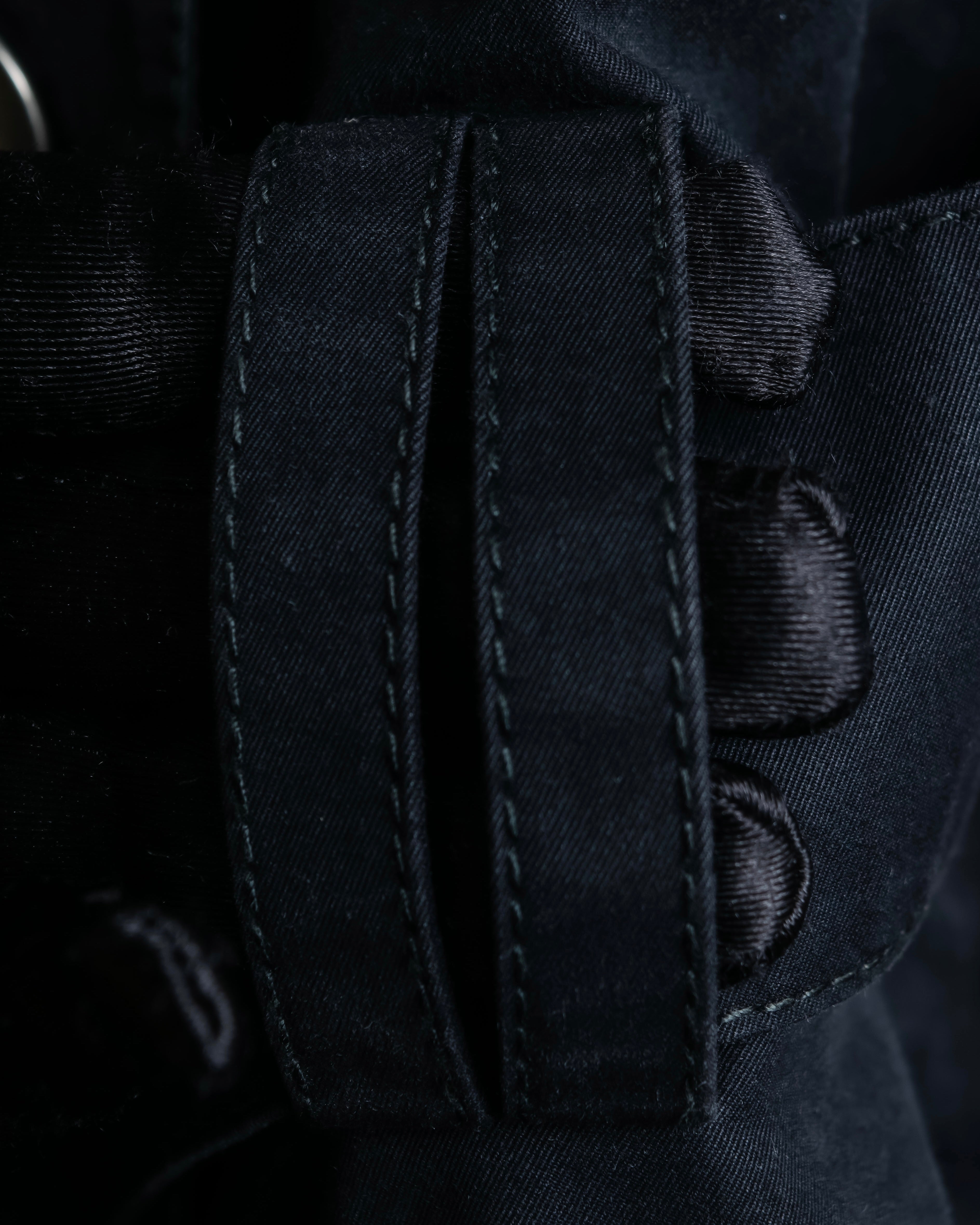 "LOUIS VUITTON" Metal button detailing belted trench coat