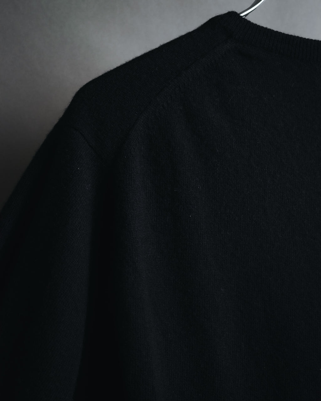 "CELINE" 90’s scottish cashmere v neck knit