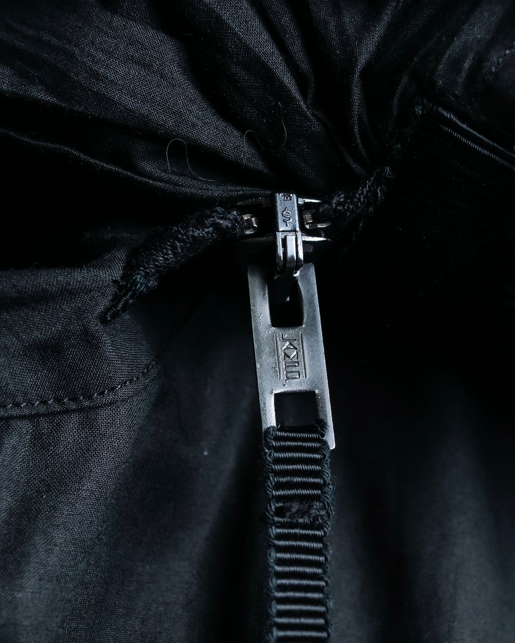 "VIKTOR&ROLF" Special oversized frill dress shirt