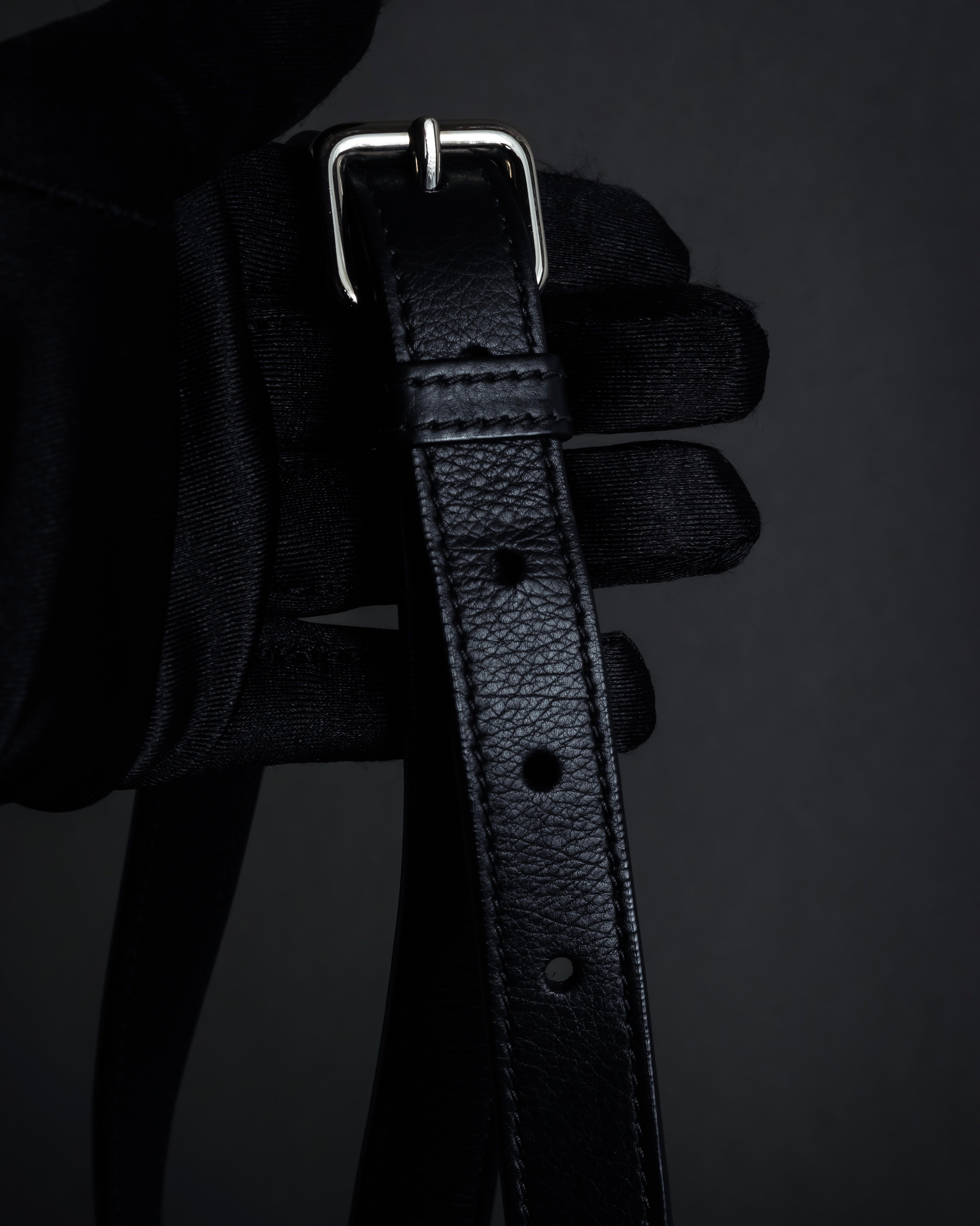 "JIL SANDER" Hill model gently curved leather shoulder bag