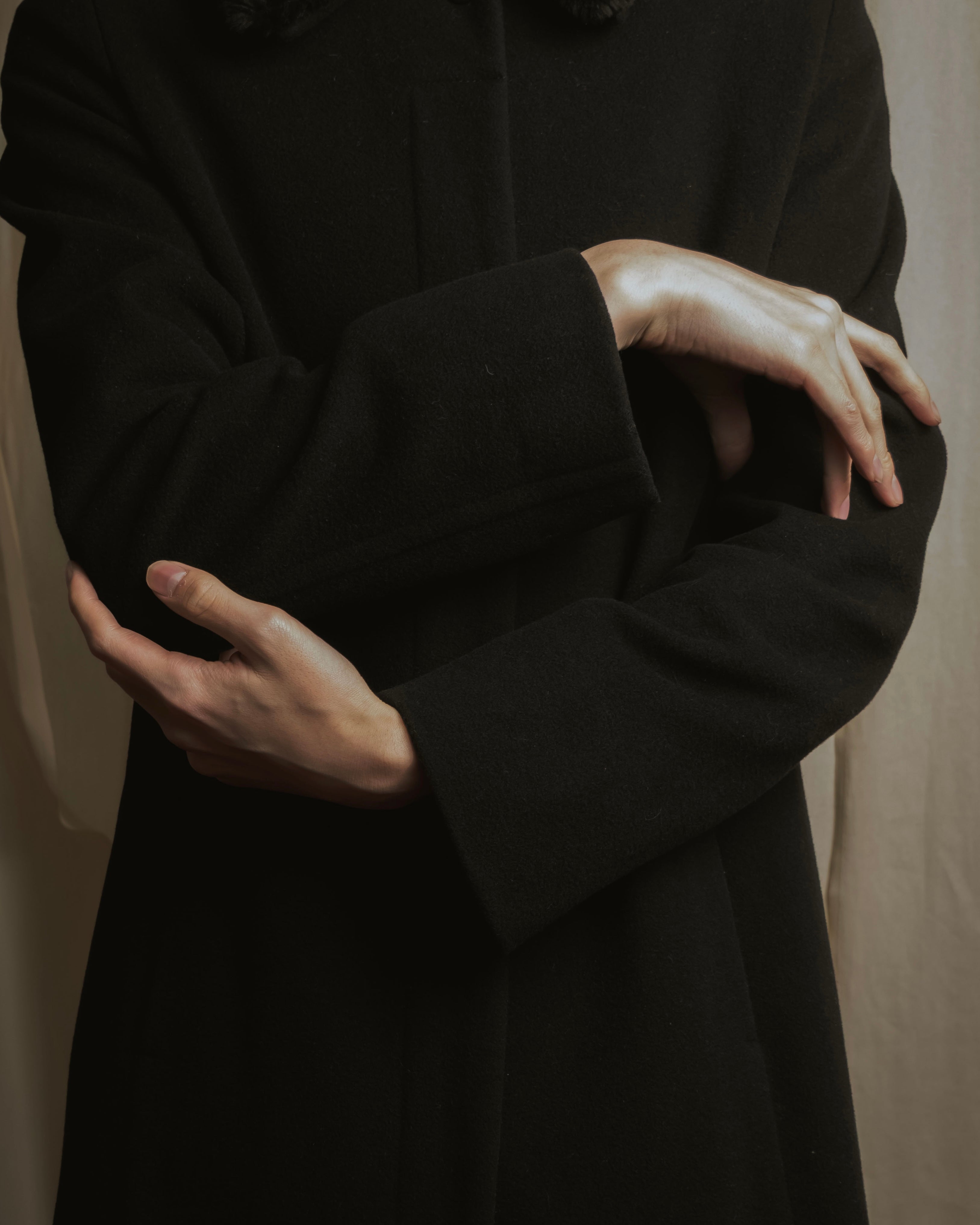 Abrigo con cuello de piel súper largo de los años 90-00 de MAX&Co.