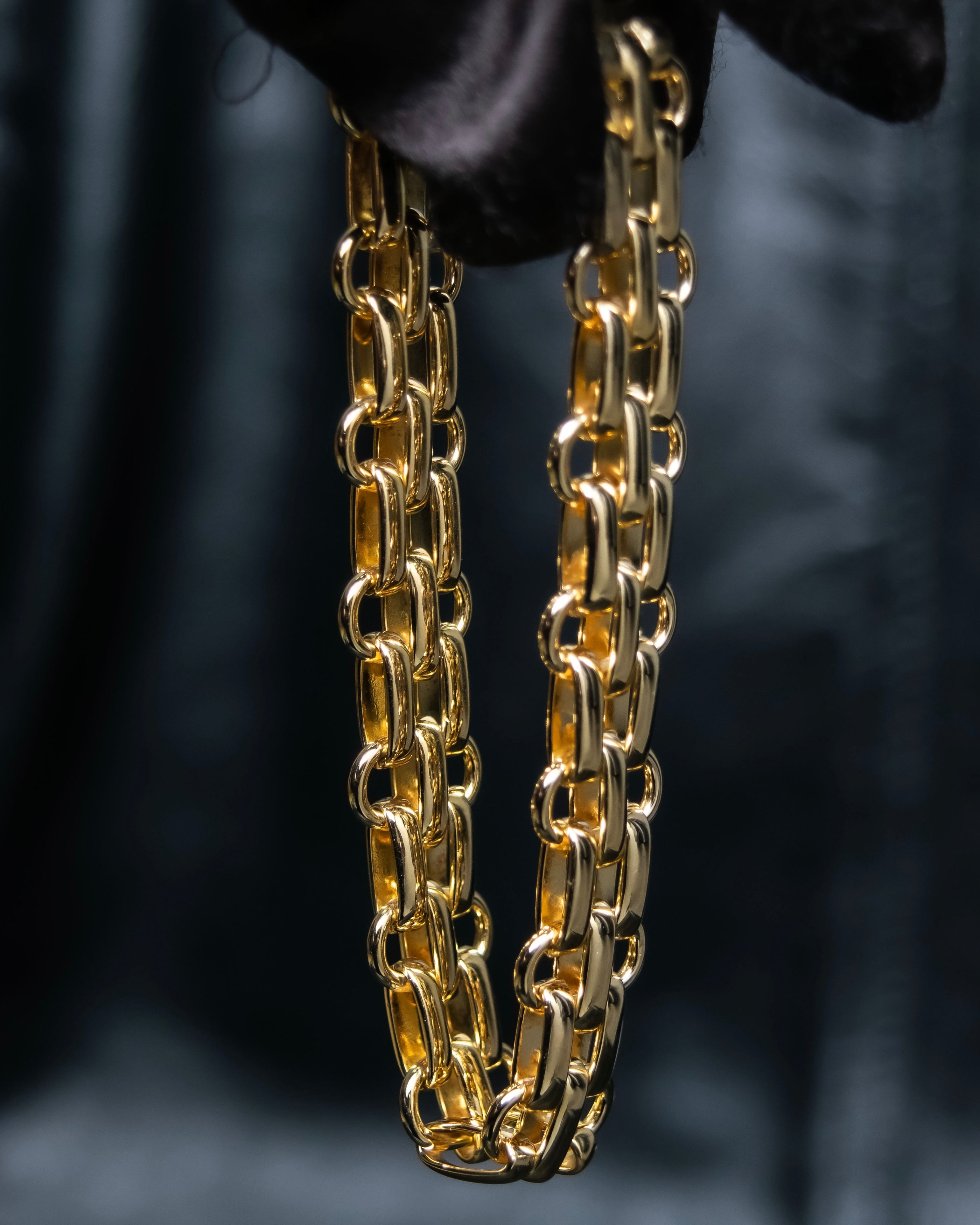 "Christian Dior" Double chain gold bracelet