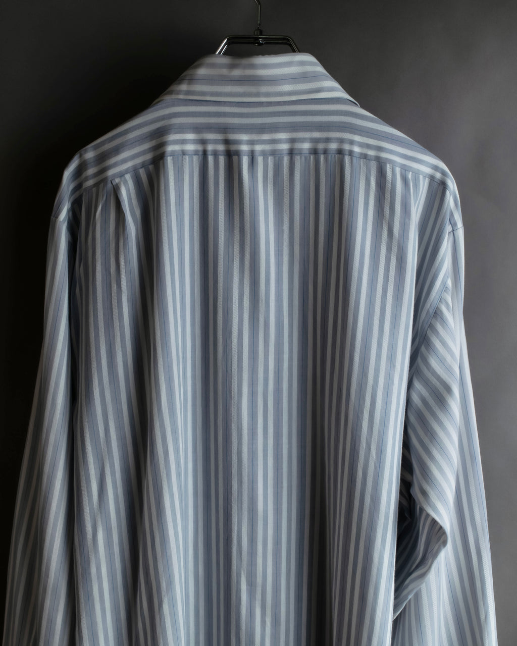 "Vintage multi-stripe pattern shirt"