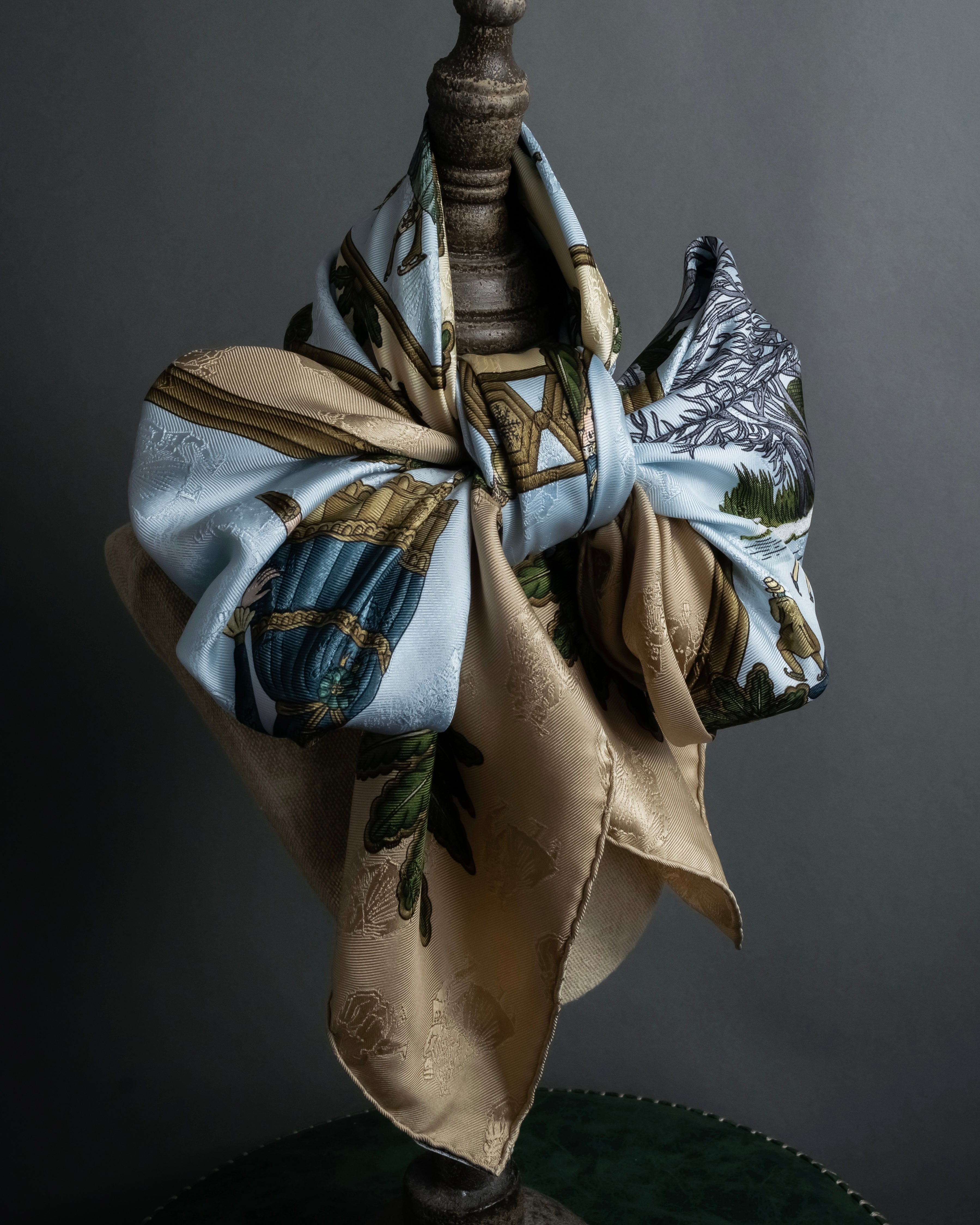 "HERMES" Carré 90 Joies d’Hiver Winter Pleasures silk scarf