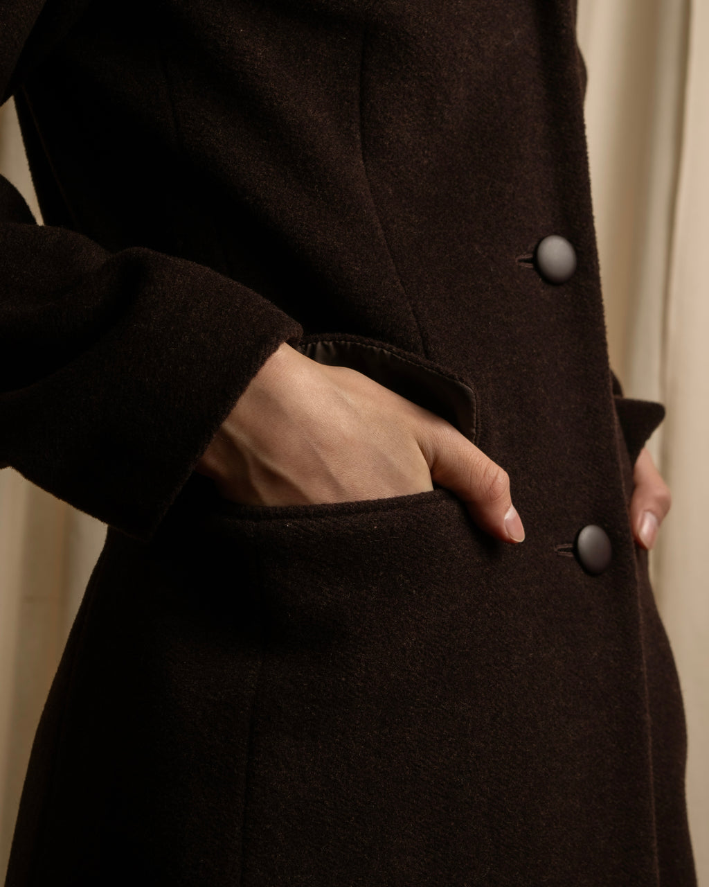 "miss Chloe" Fur collar switching design wool coat