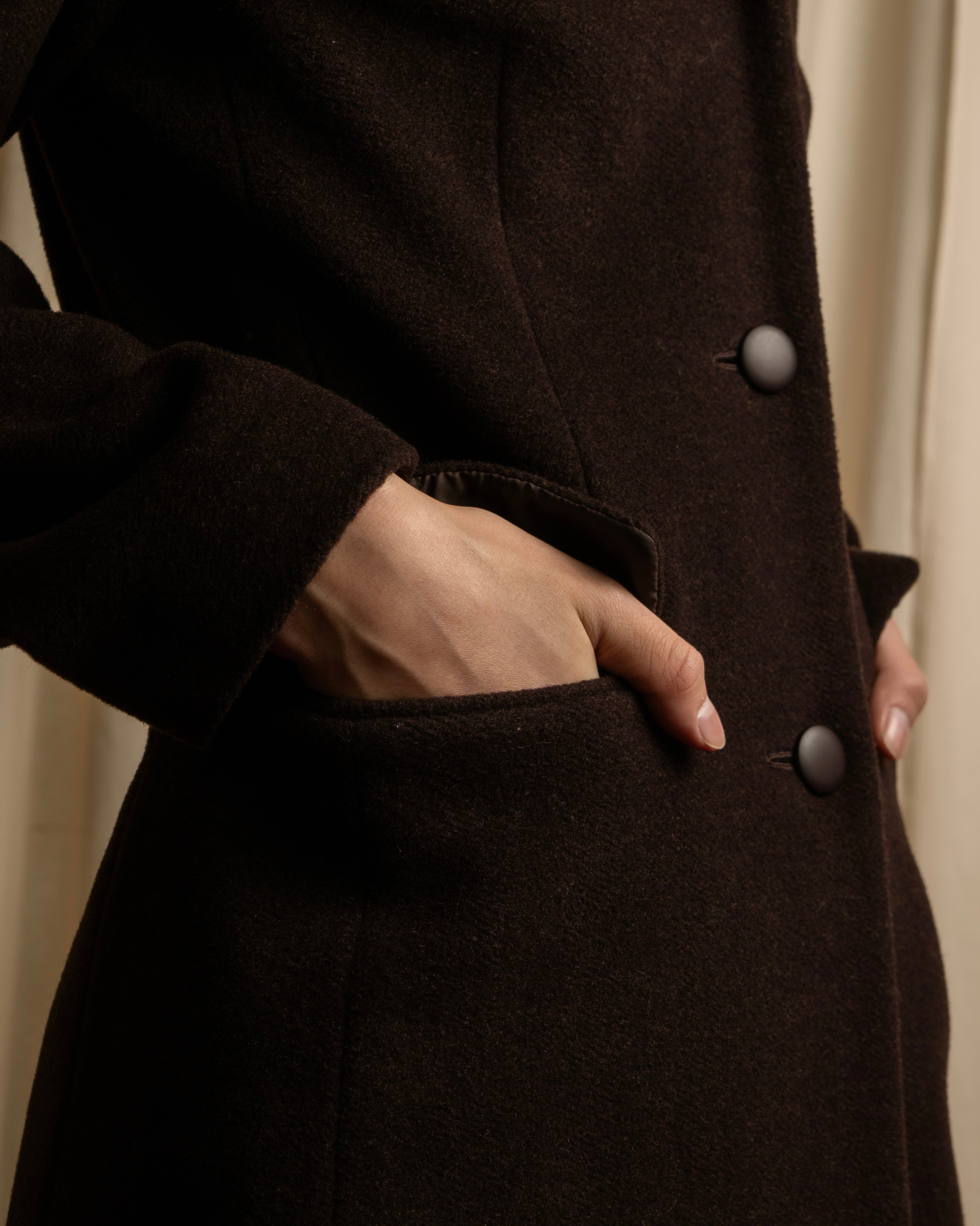 "miss Chloe" Fur collar switching design wool coat