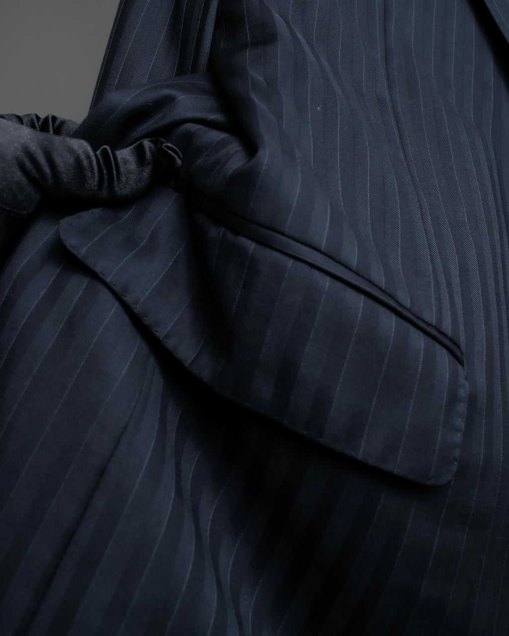 "LOUIS VUITTON" 2 button relaxed tailored jacket & no tuck tapered slacks set up