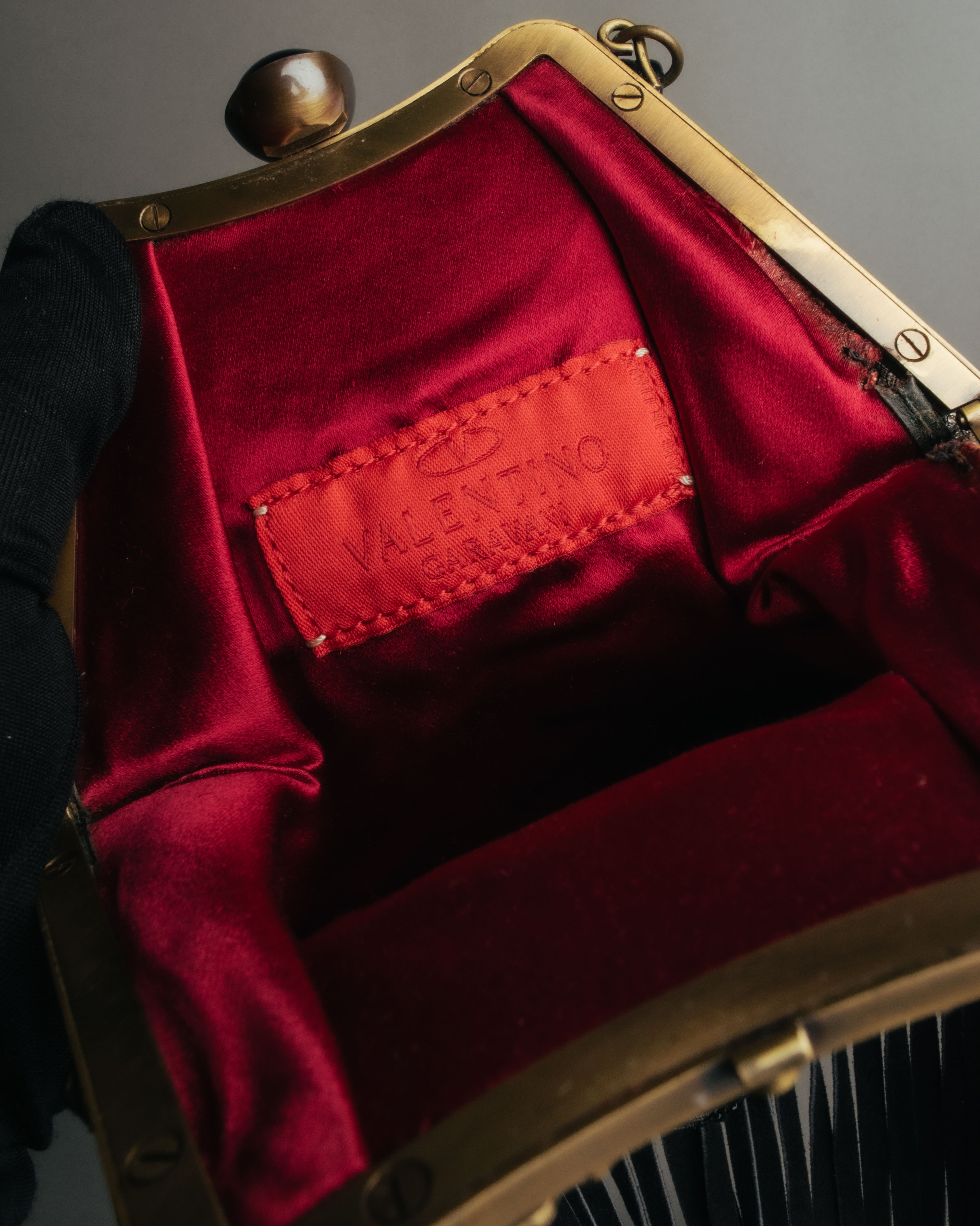 -SPECIAL- “VALENTINO GARAVANI” 2014-2016 lace embellished fringe frame bag