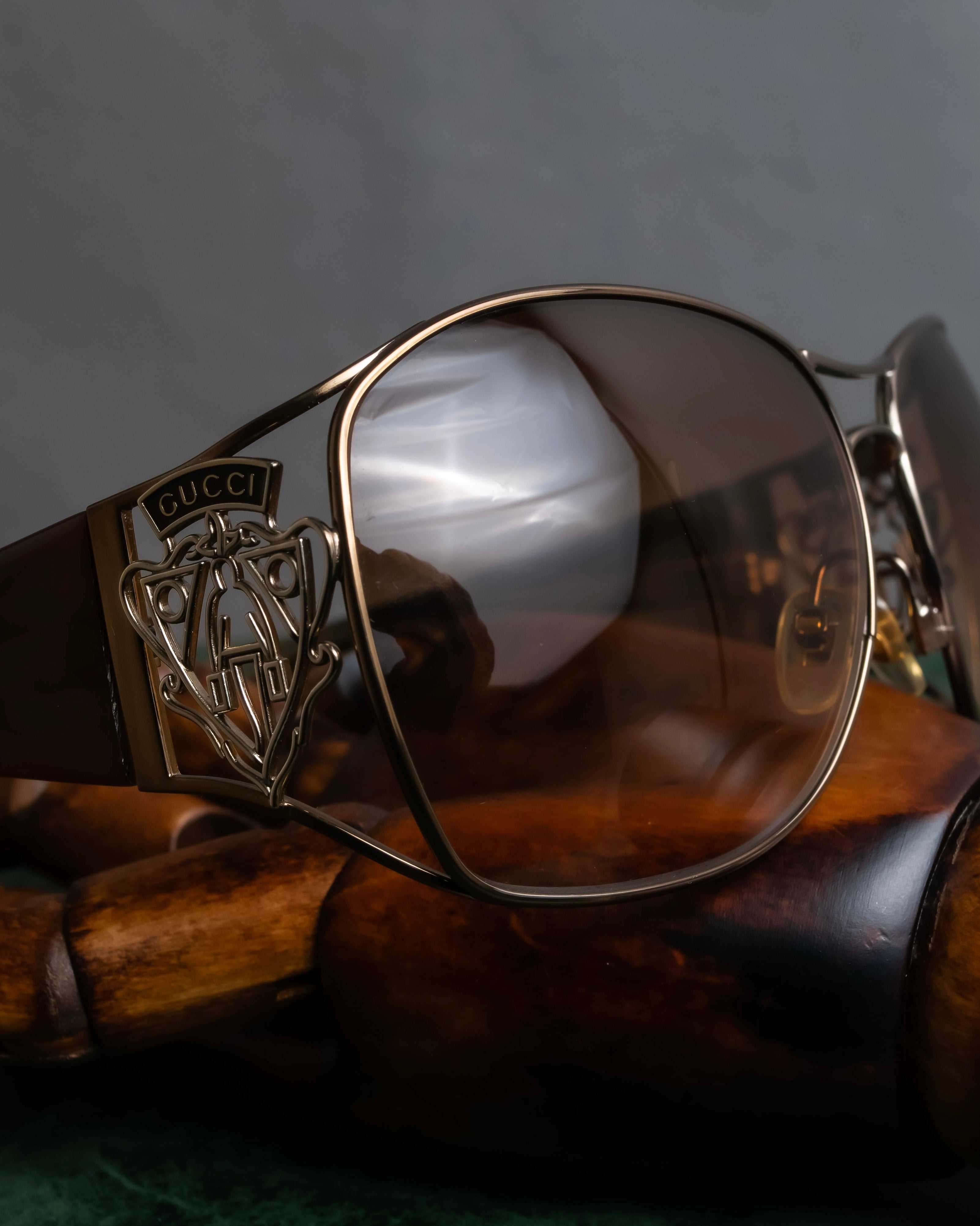 "GUCCI" Teardrop frame smoking lens sunglasses