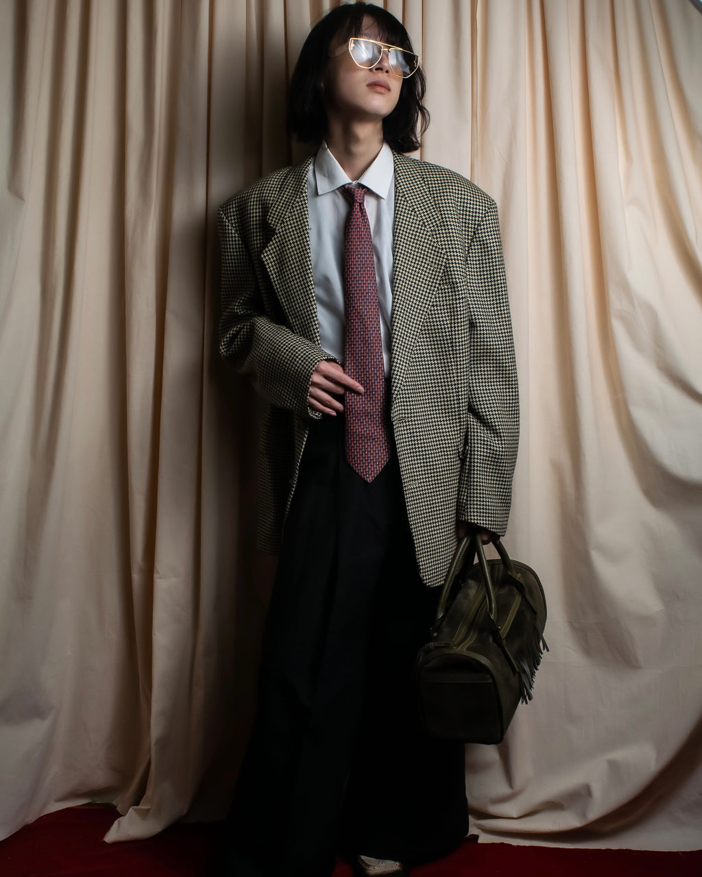 "HERMES" Rabbit motif silk necktie