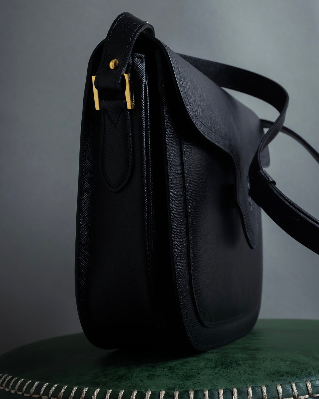 "YVES SAINT LAURENT" Cassandra logo engraved flap design leather bag