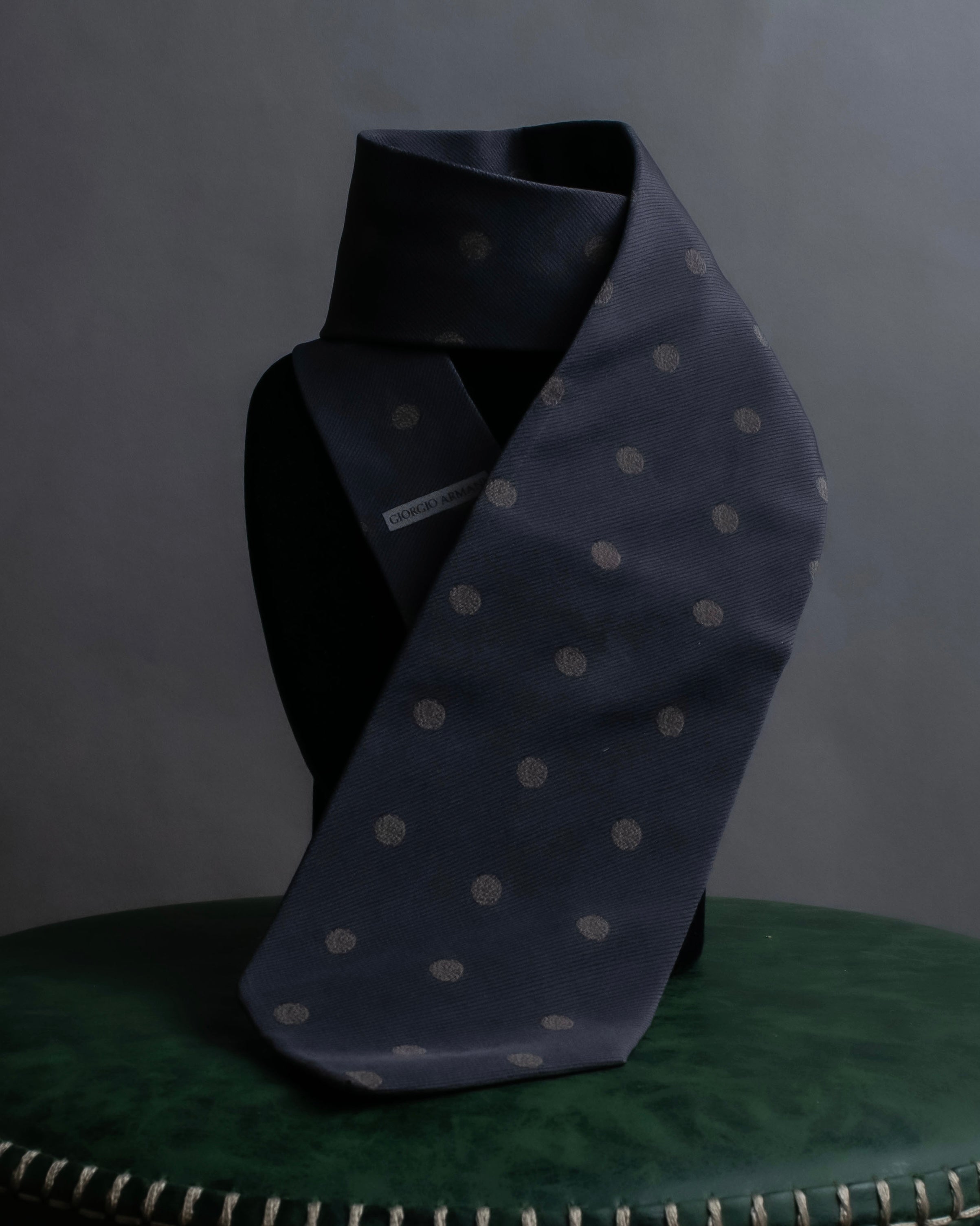 "GIORGIO ARMANI" Dot pattern silk  necktie