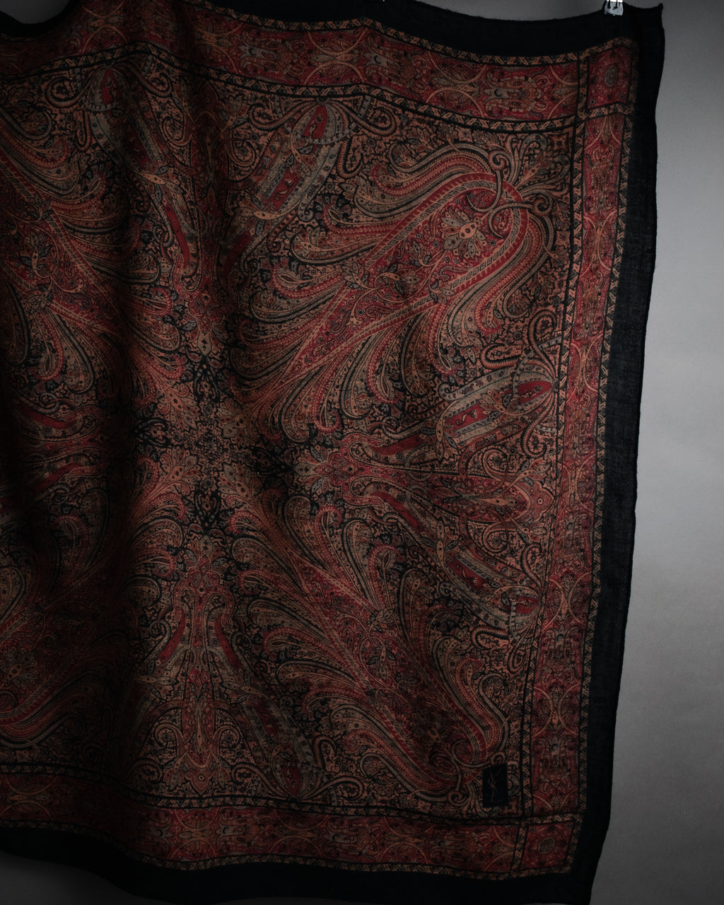 “Yves Saint Laurent” 1985-1995 Paisley framed scarf
