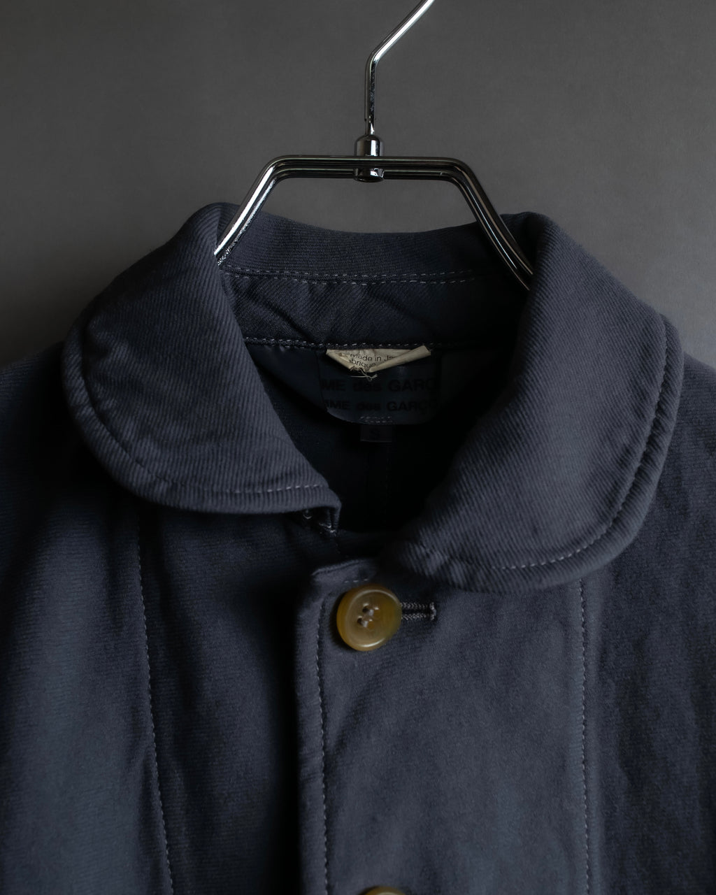 "COMME des GARCONS COMME des GARCONS" Stitchwork placket cut line coat