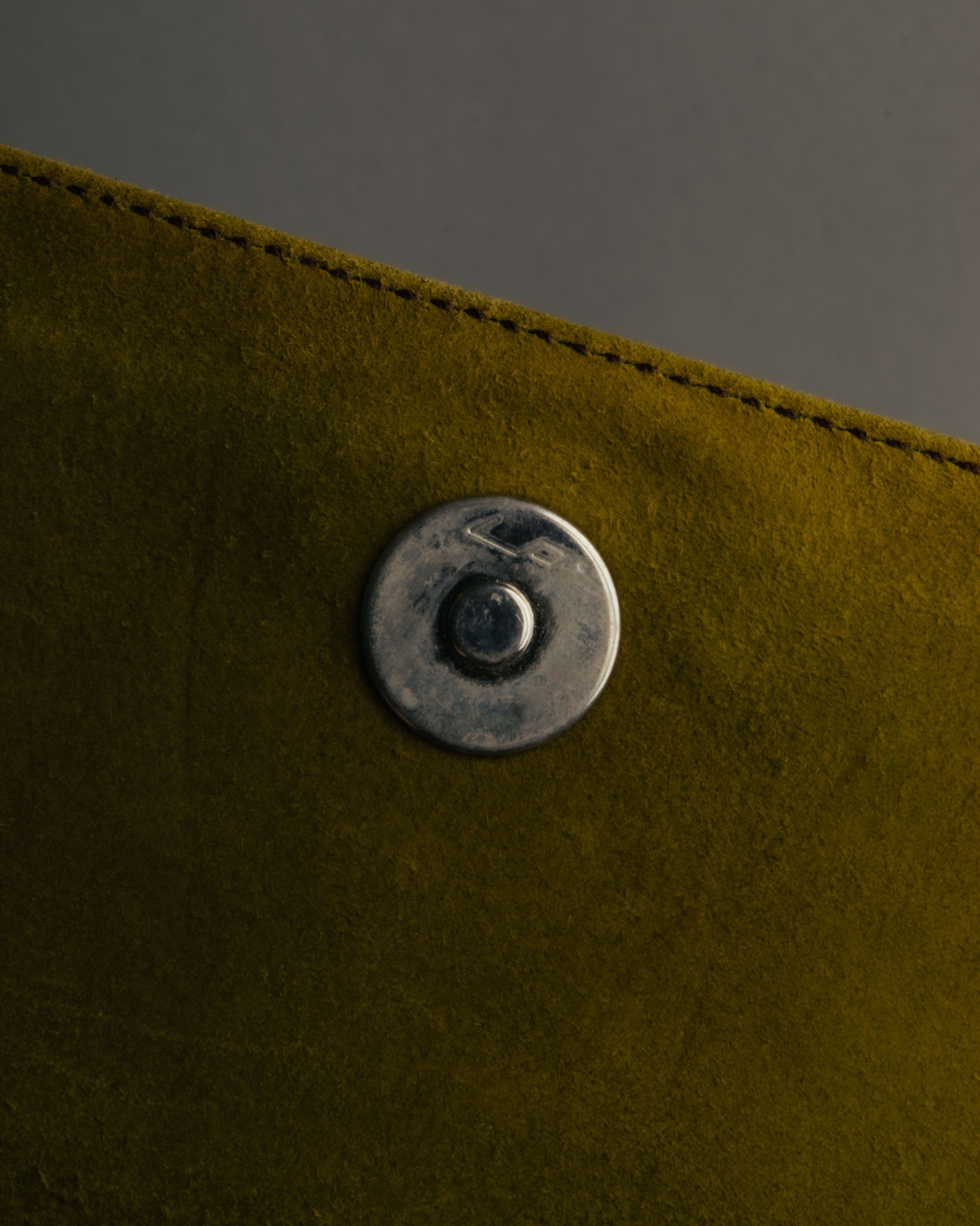 "Salvatore Ferragamo" 90's-00's Mustard yellow suede shoulder bag with oversized Gancini