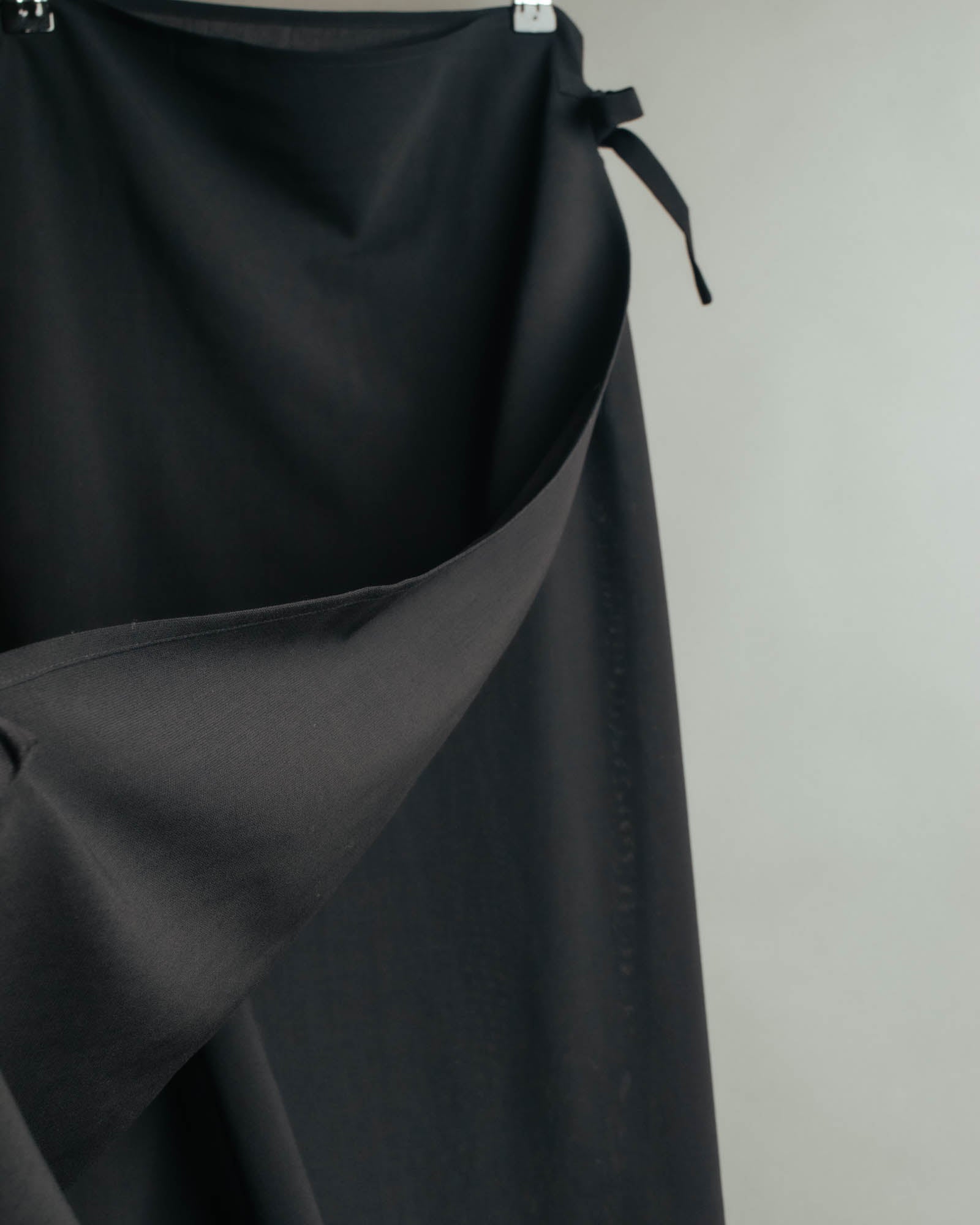 “JIL SANDER” 90’s-00’s Side tie wool wrap skirt